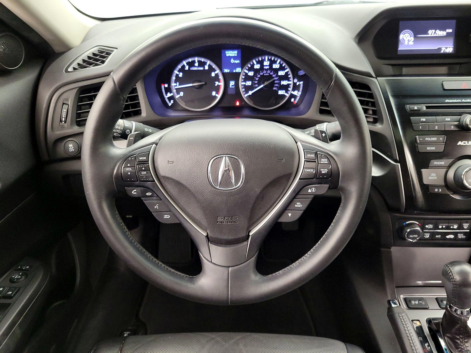 Thumbnail: 2015 Acura ILX - 10