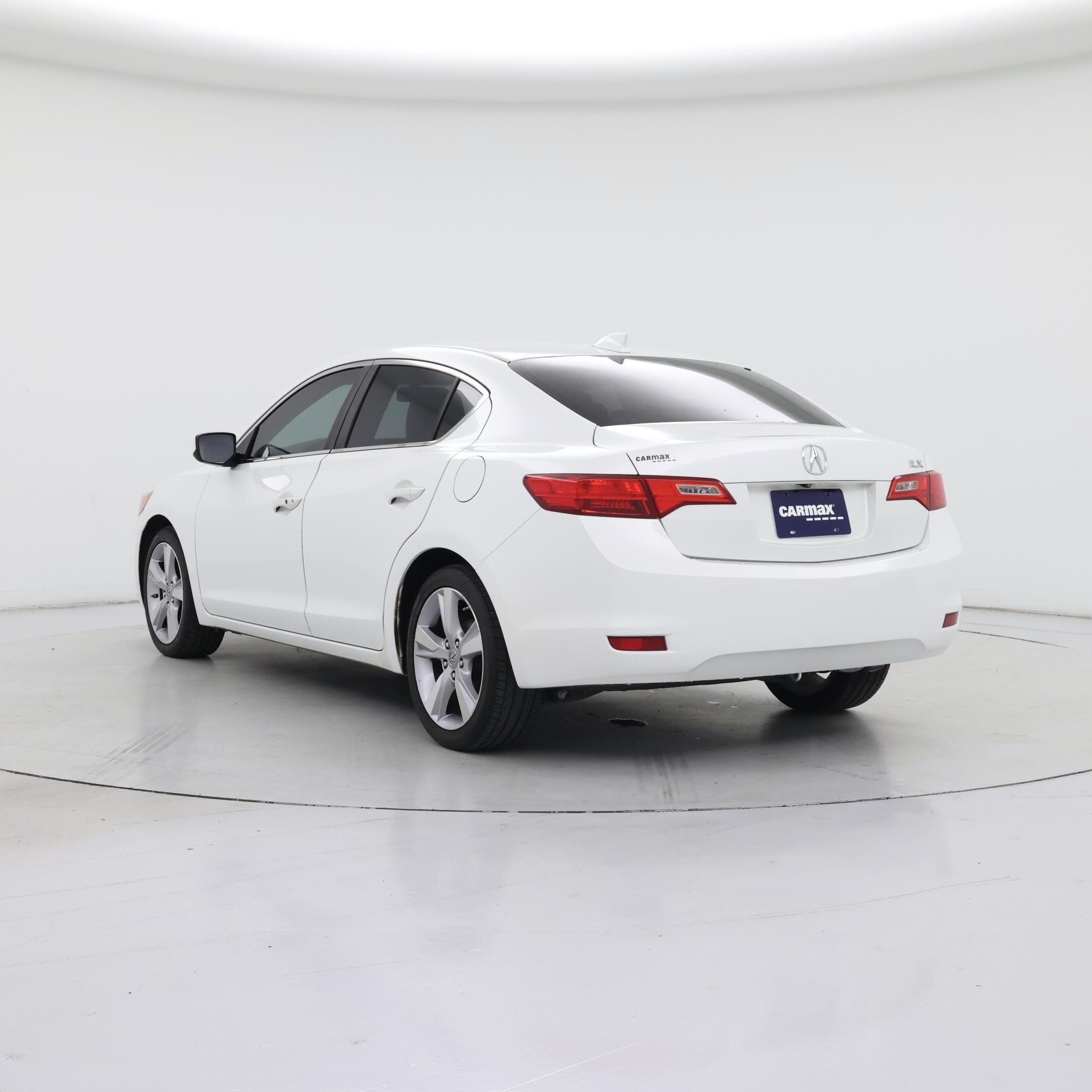 Thumbnail: 2015 Acura ILX - 2