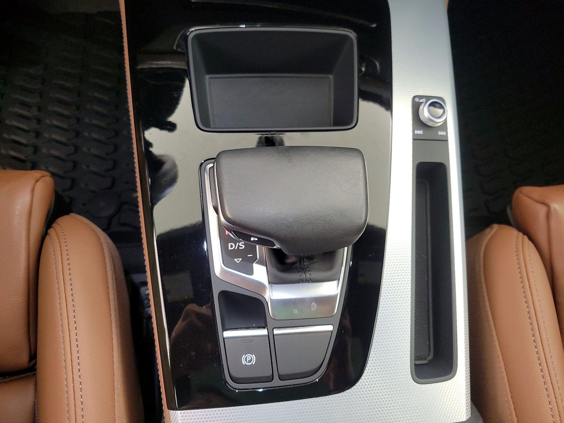 Thumbnail: 2024 Audi Q5 - 18