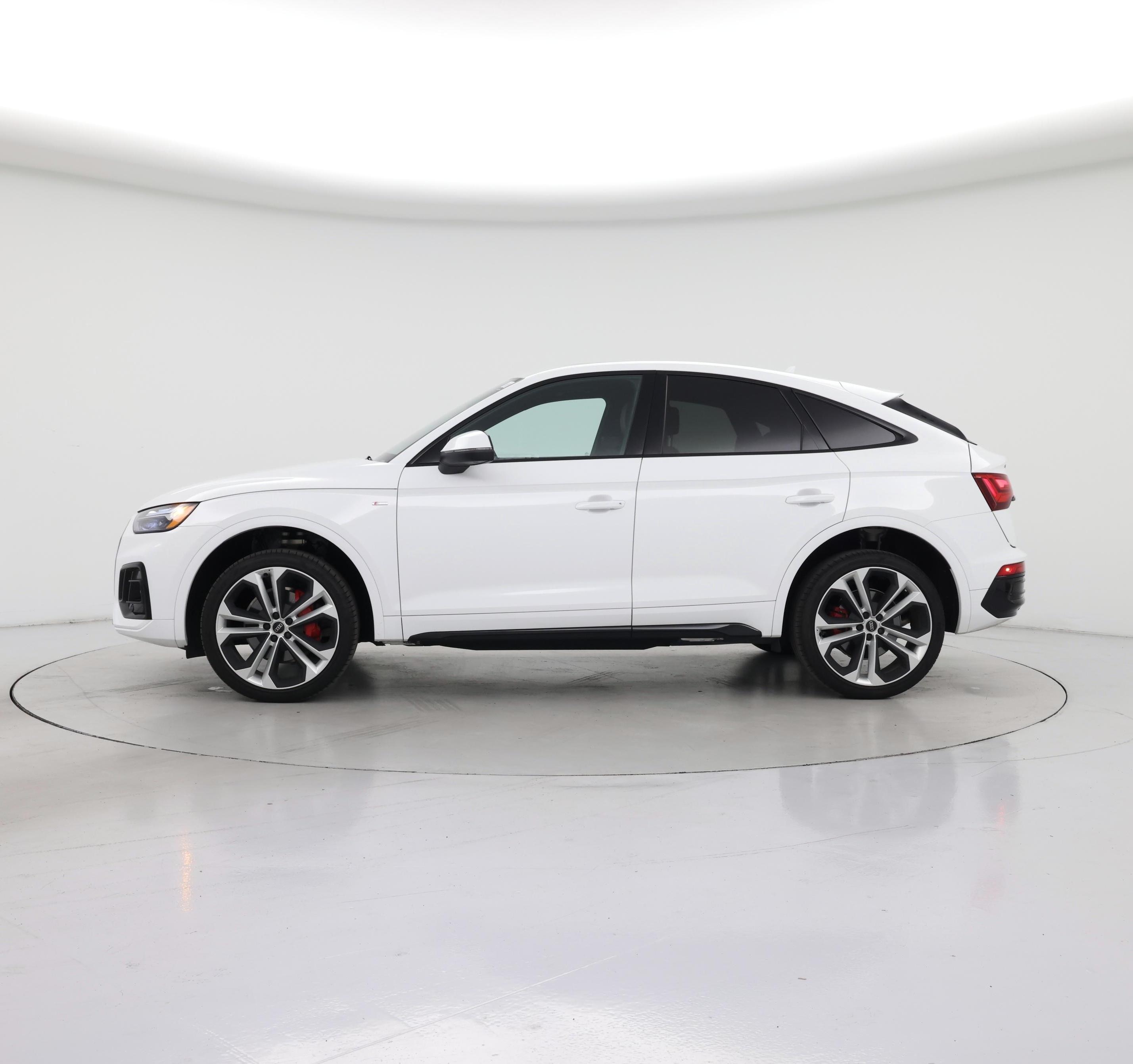 Thumbnail: 2024 Audi Q5 - 3
