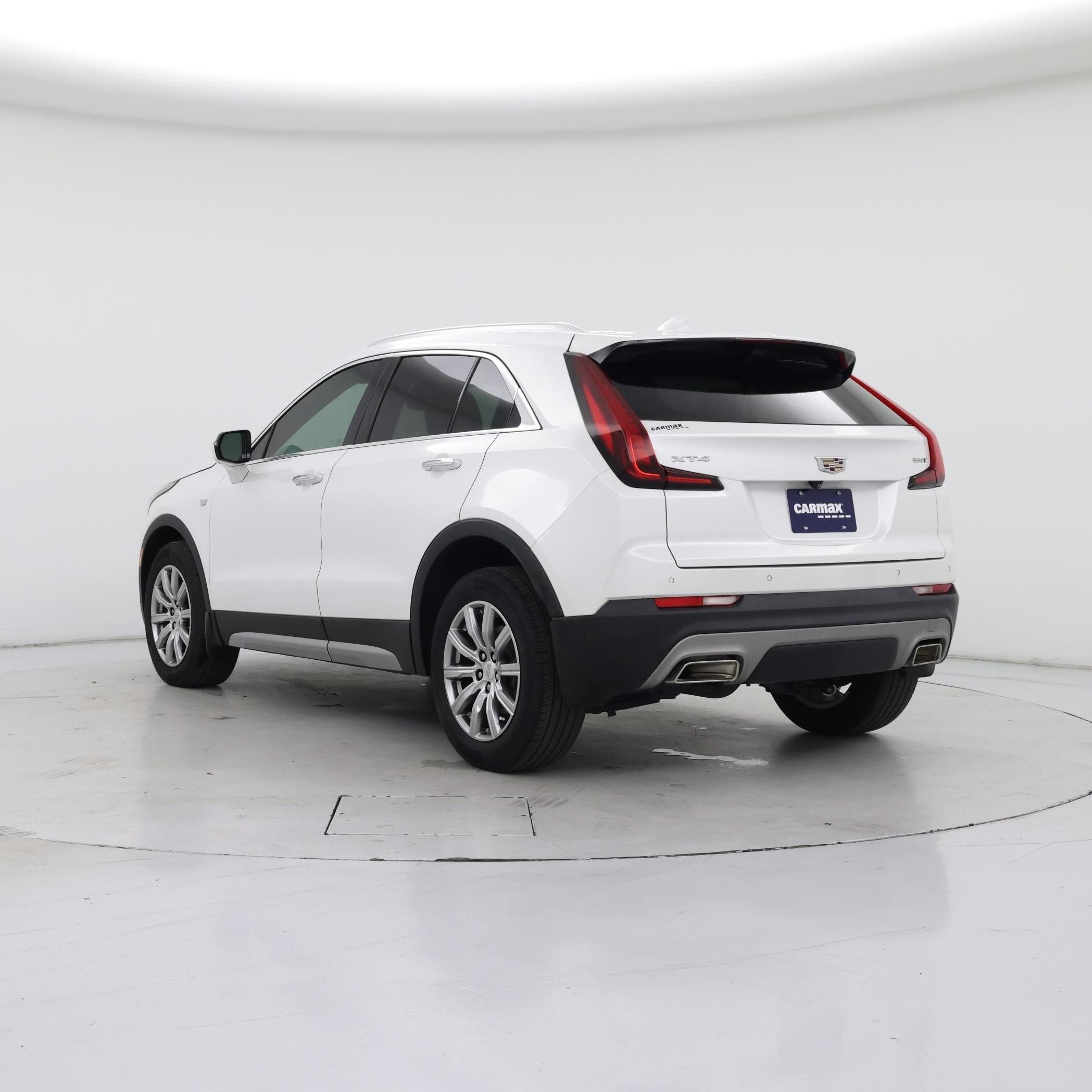 Thumbnail: 2021 Cadillac XT4 - 2