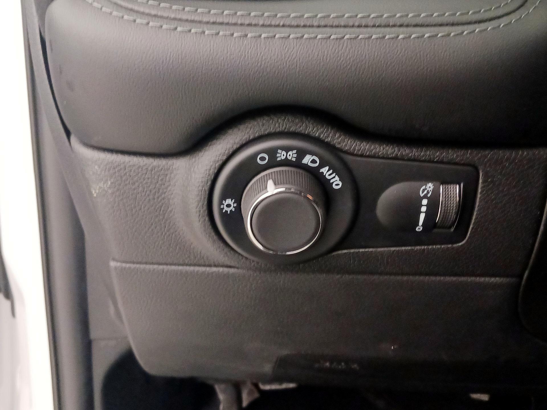 Thumbnail: 2023 Dodge Durango - 13