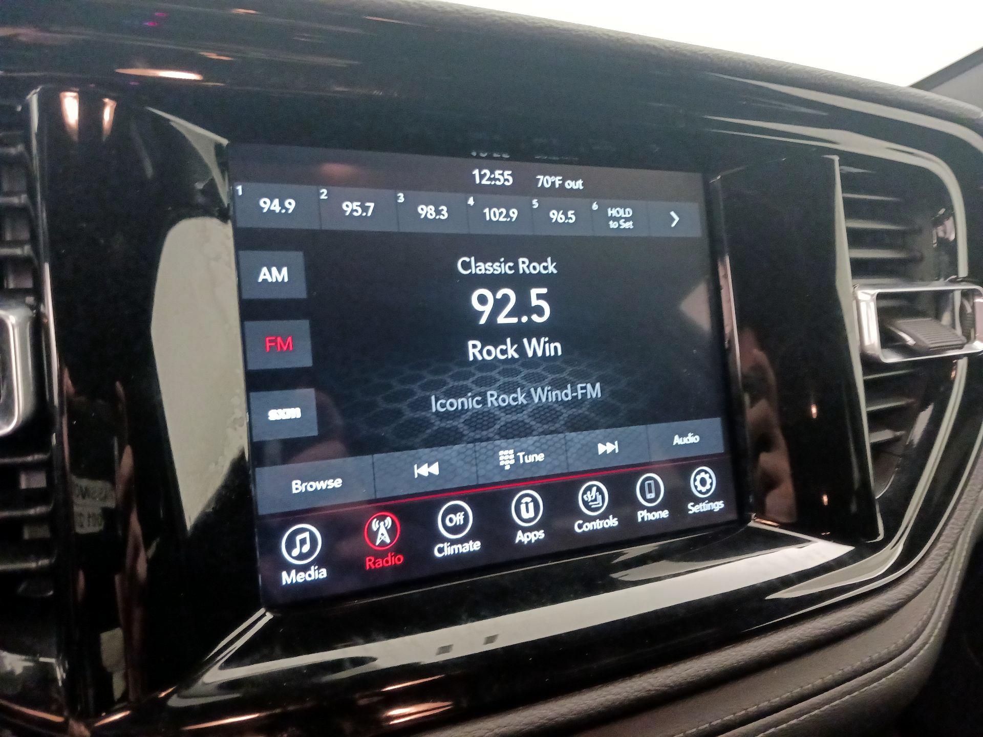 Thumbnail: 2023 Dodge Durango - 15