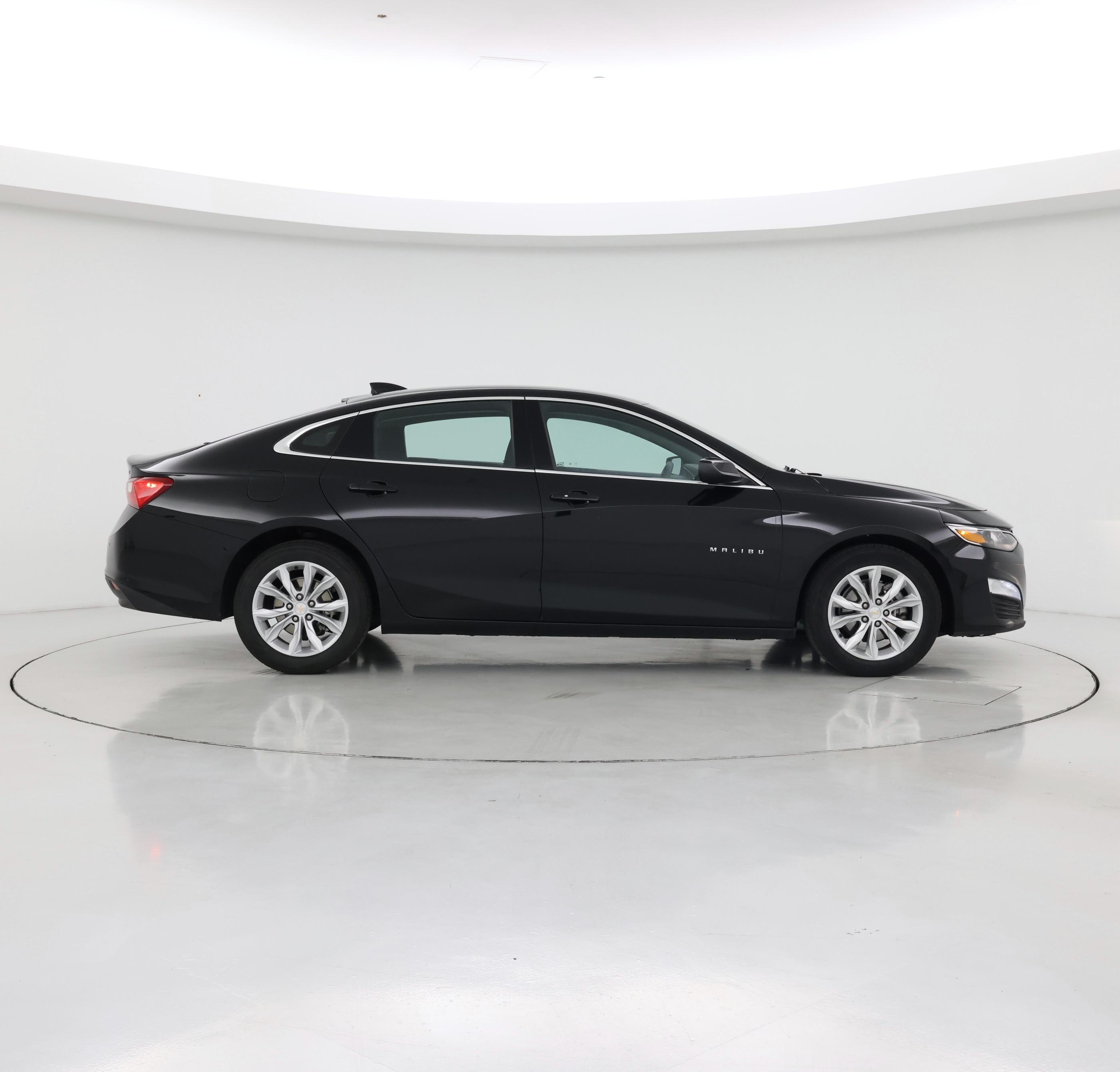 Thumbnail: 2024 Chevrolet Malibu - 7
