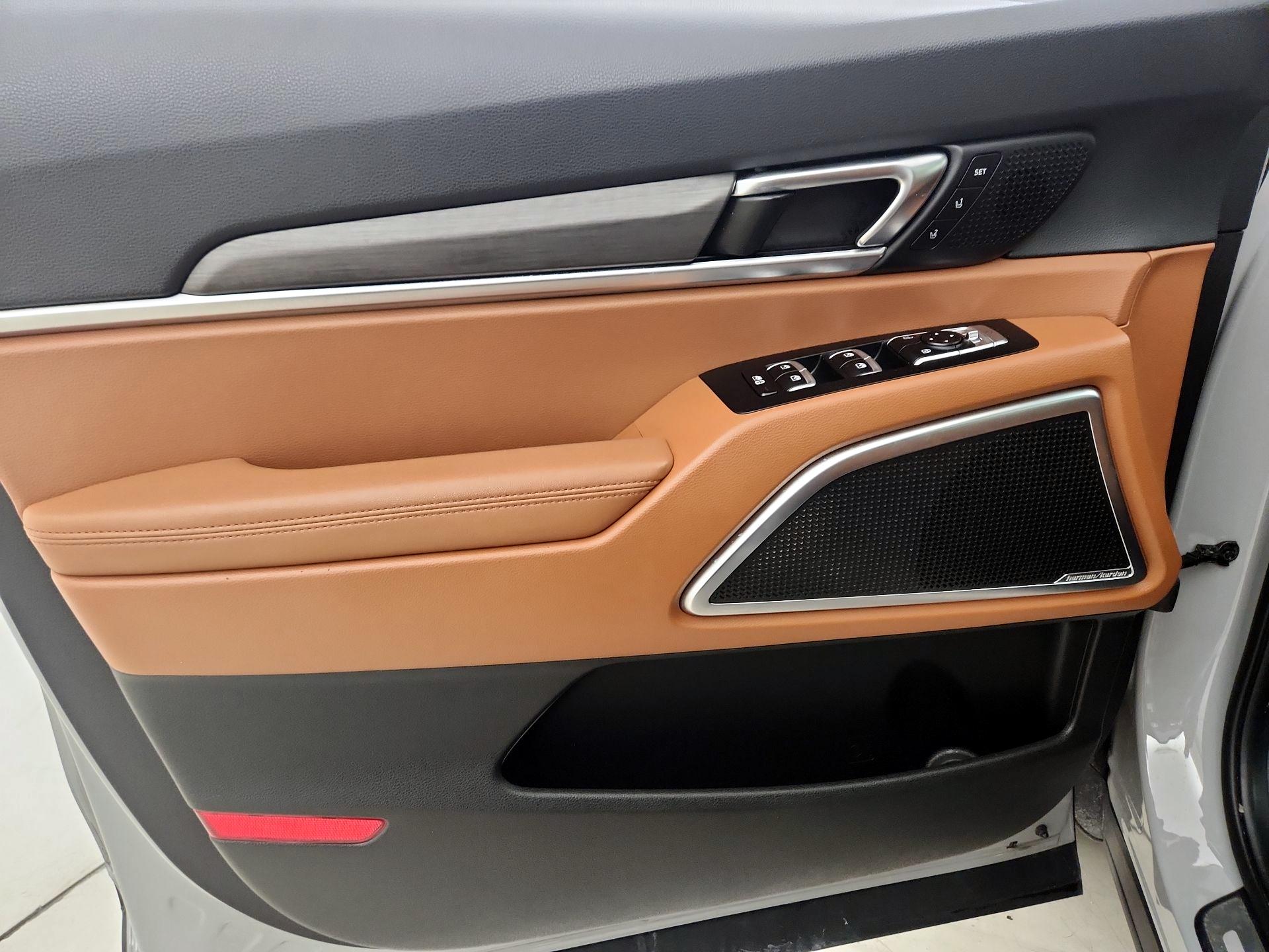 Thumbnail: 2024 Kia Telluride - 12