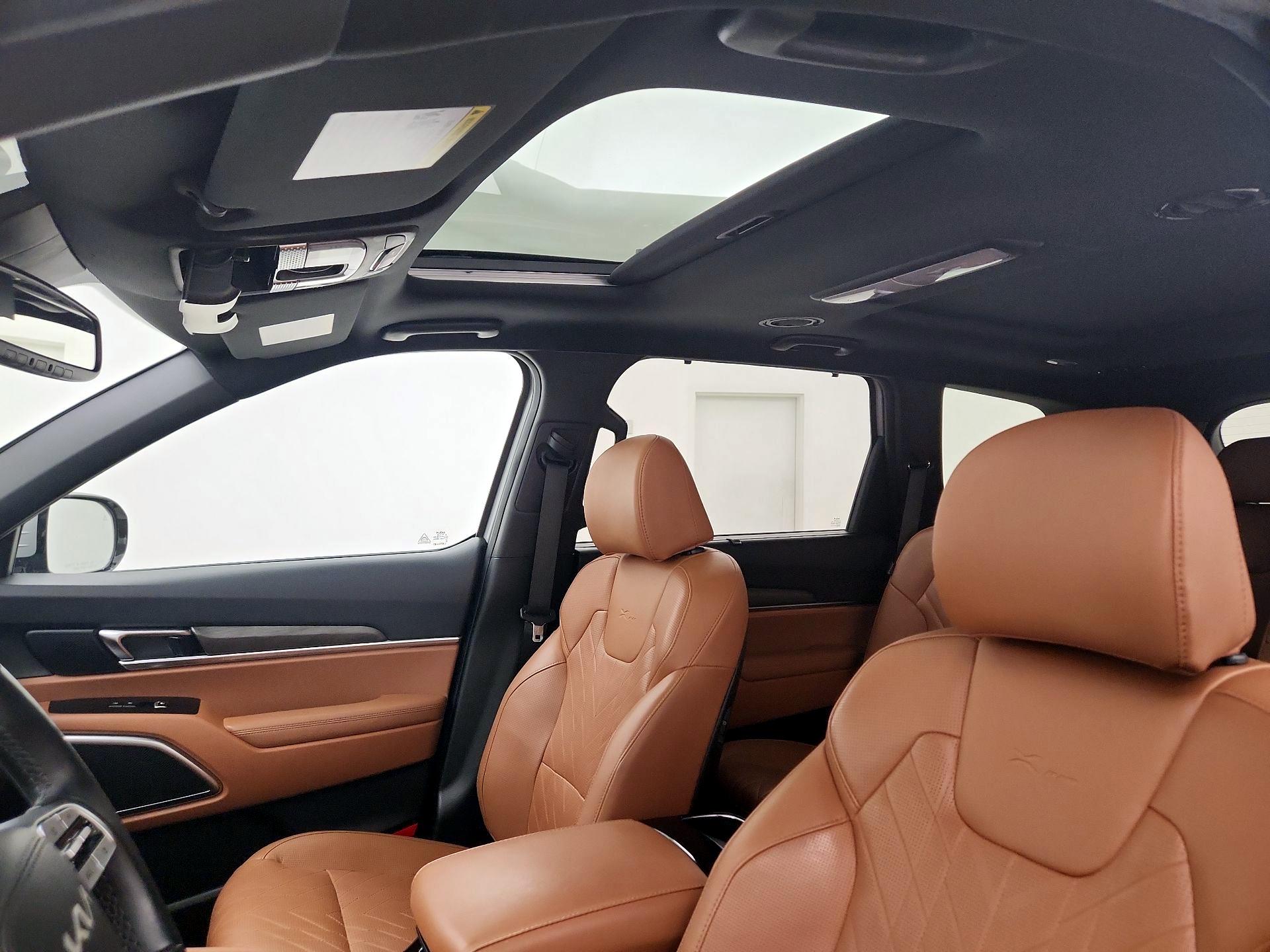 Thumbnail: 2024 Kia Telluride - 20