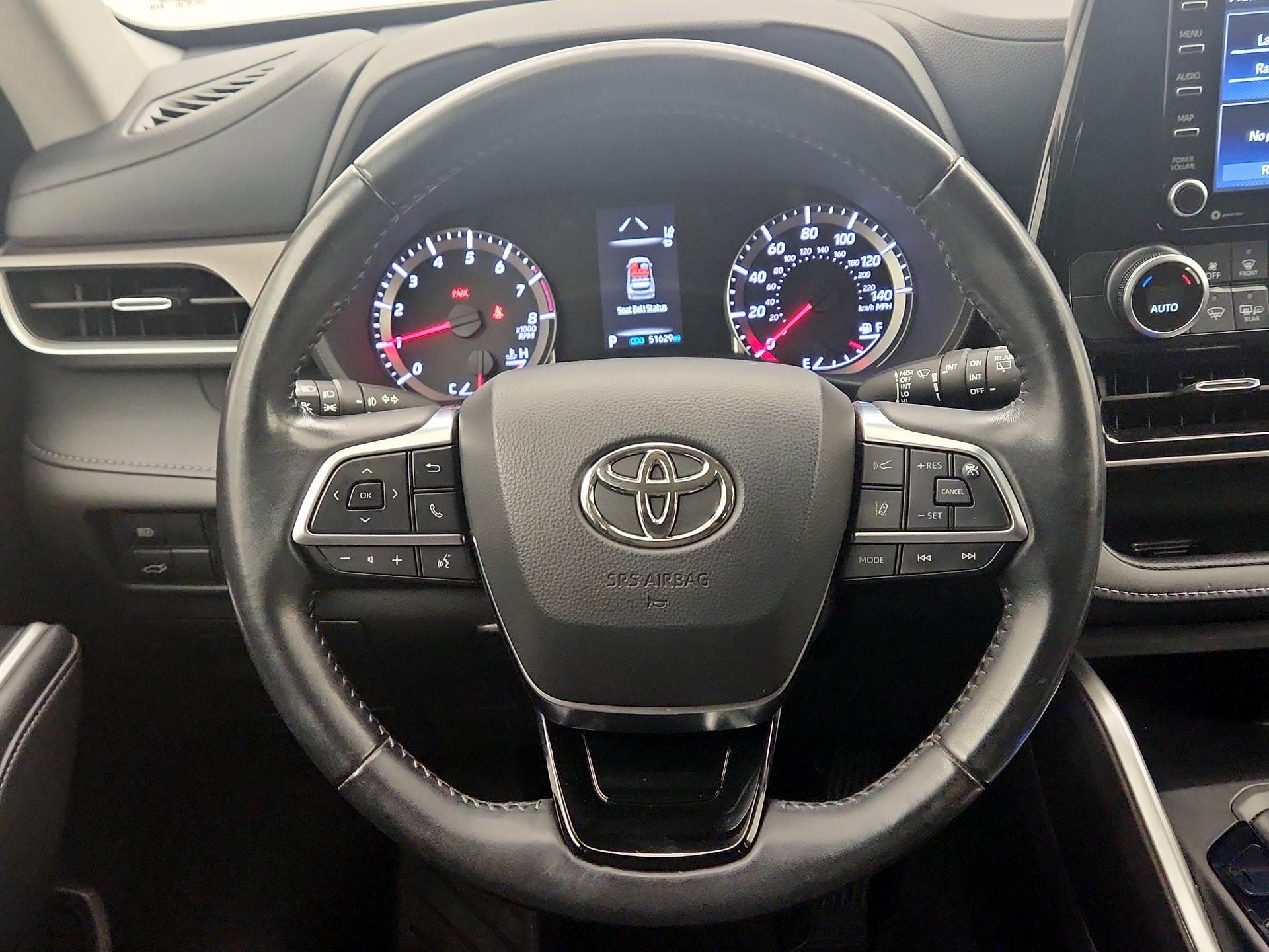 Thumbnail: 2021 Toyota Highlander - 10