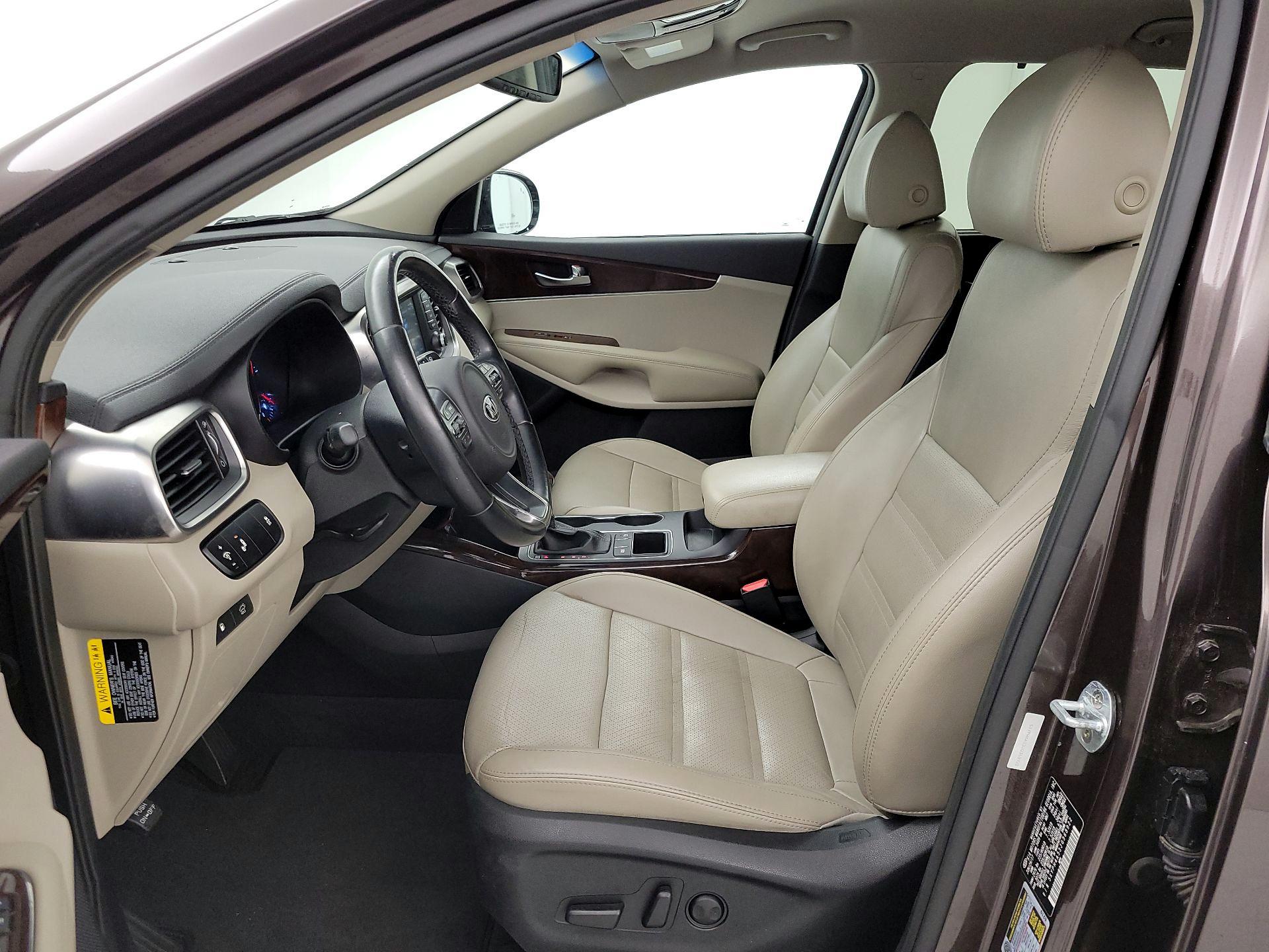 Thumbnail: 2018 Kia Sorento - 11