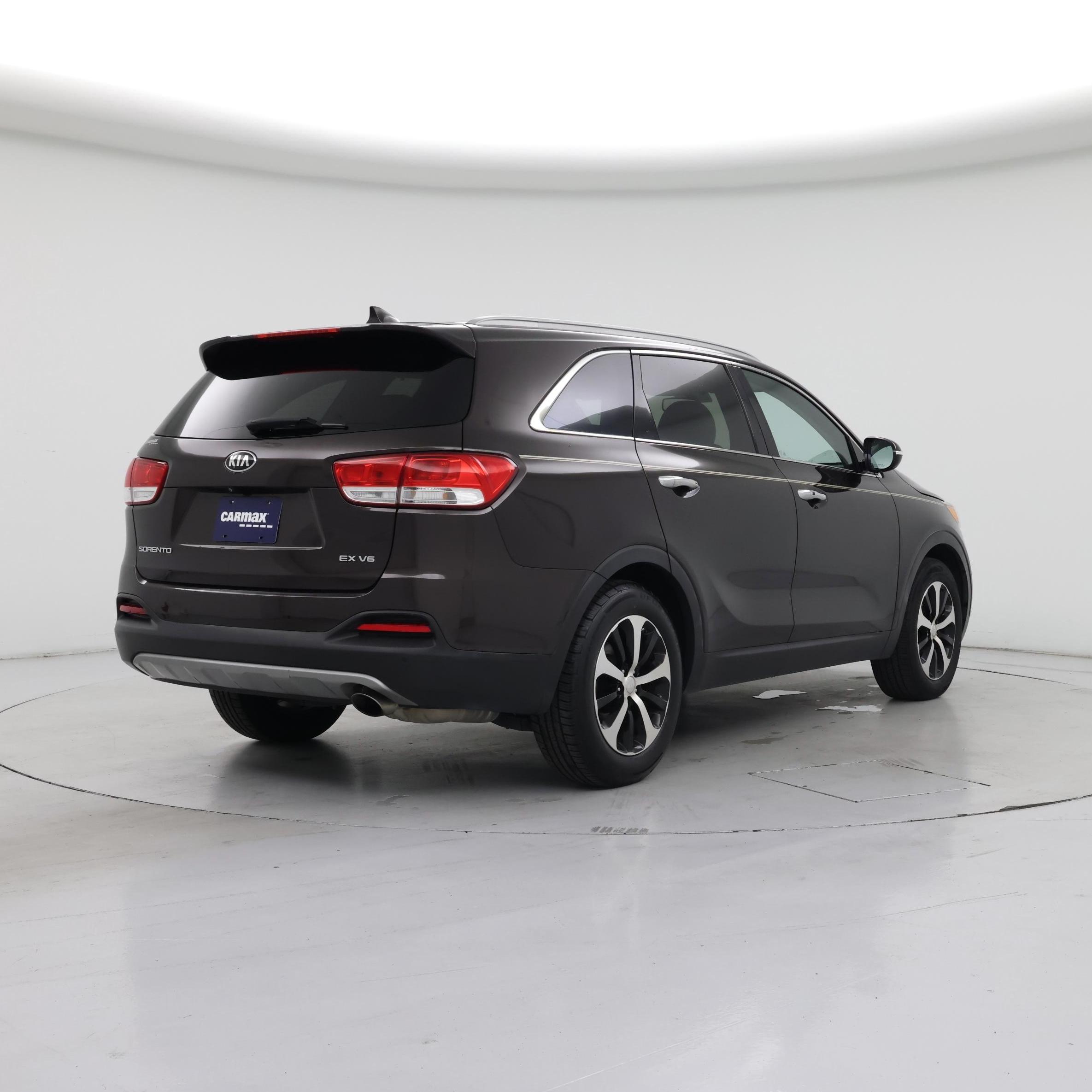 Thumbnail: 2018 Kia Sorento - 8