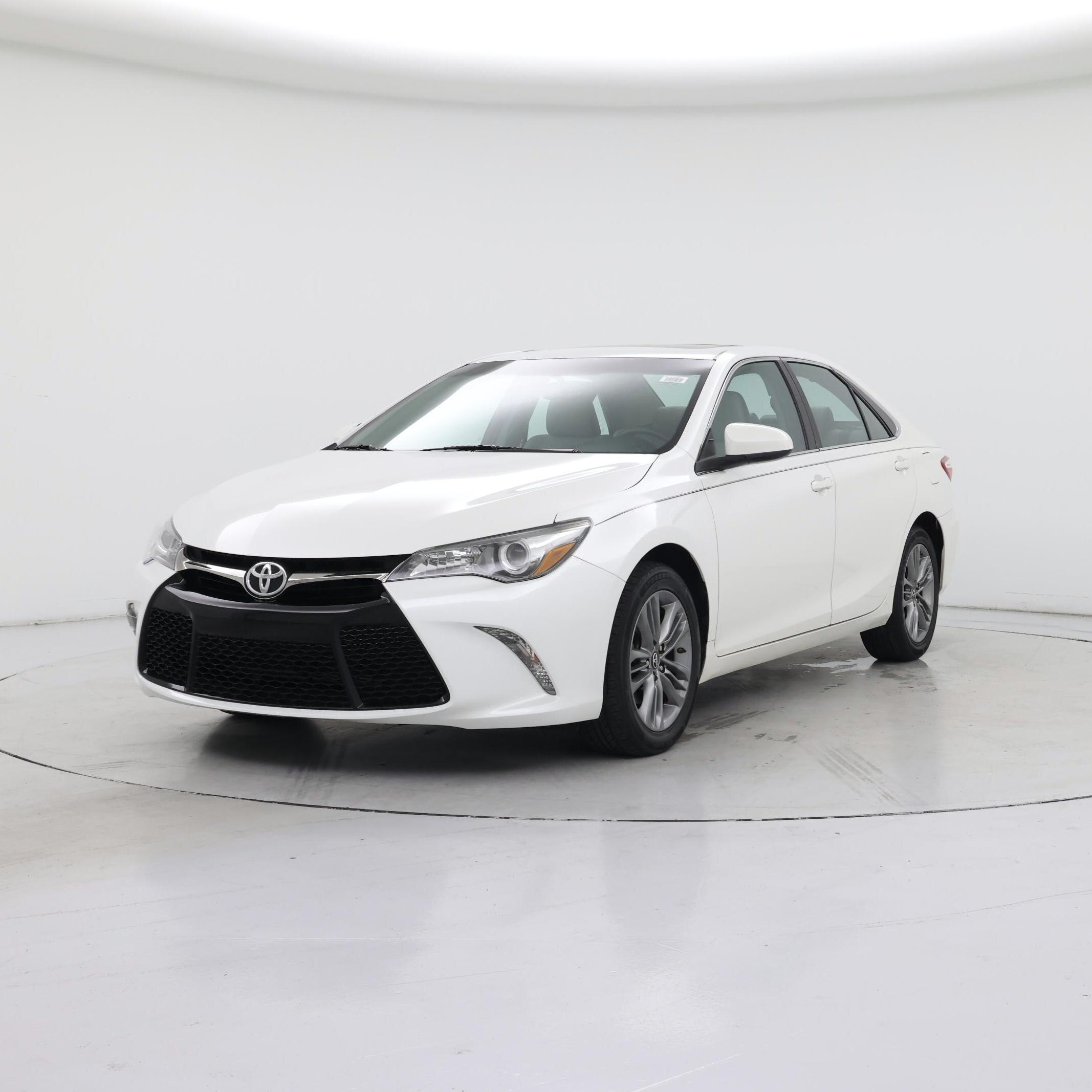 Thumbnail: 2017 Toyota Camry - 4