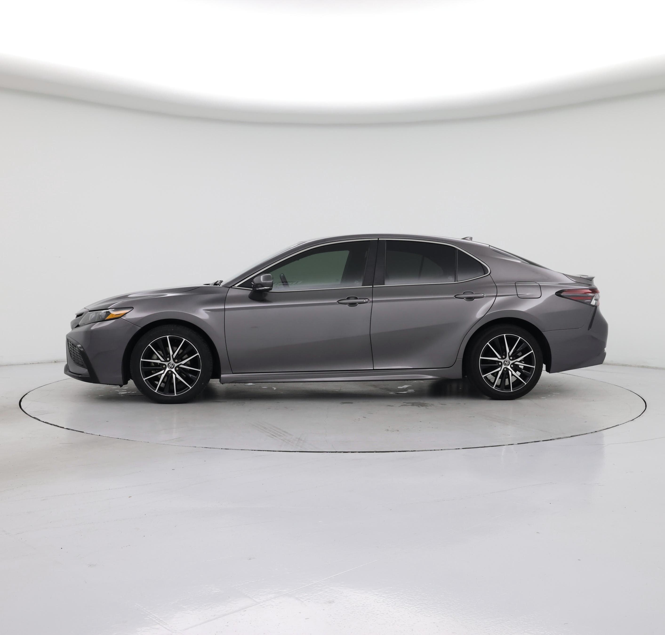 Thumbnail: 2023 Toyota Camry - 3