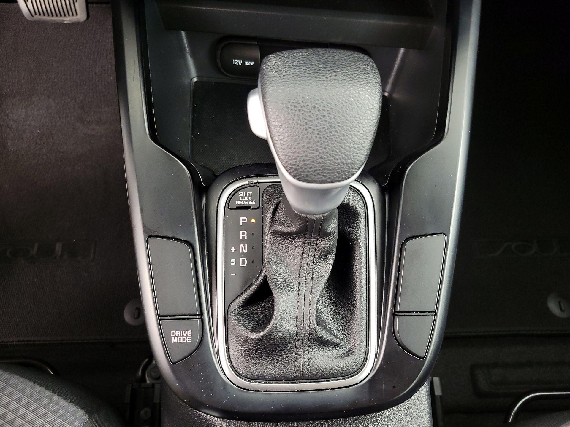 Thumbnail: 2021 Kia Soul - 17