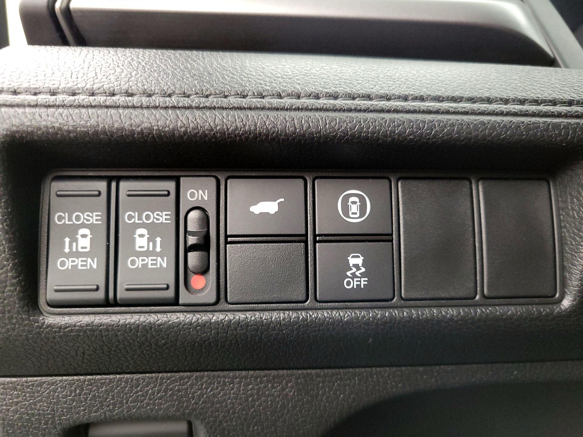 Thumbnail: 2024 Honda Odyssey - 13