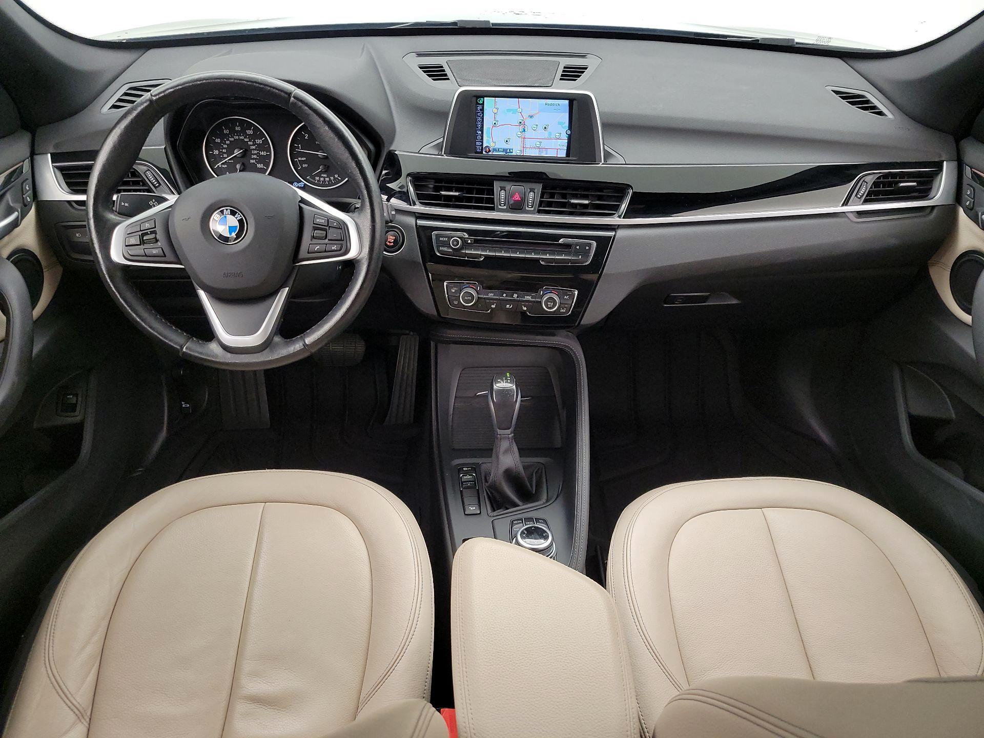 Thumbnail: 2017 BMW X1 - 9