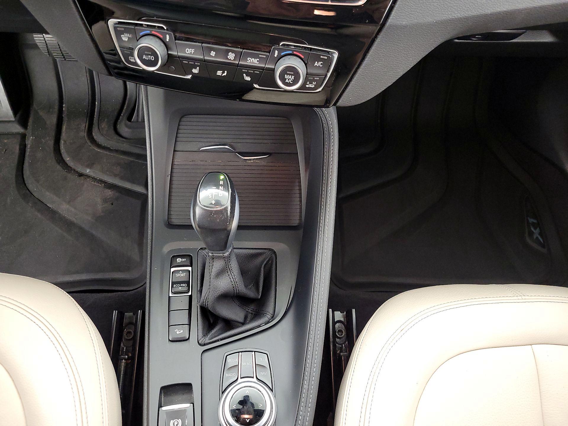 Thumbnail: 2017 BMW X1 - 17