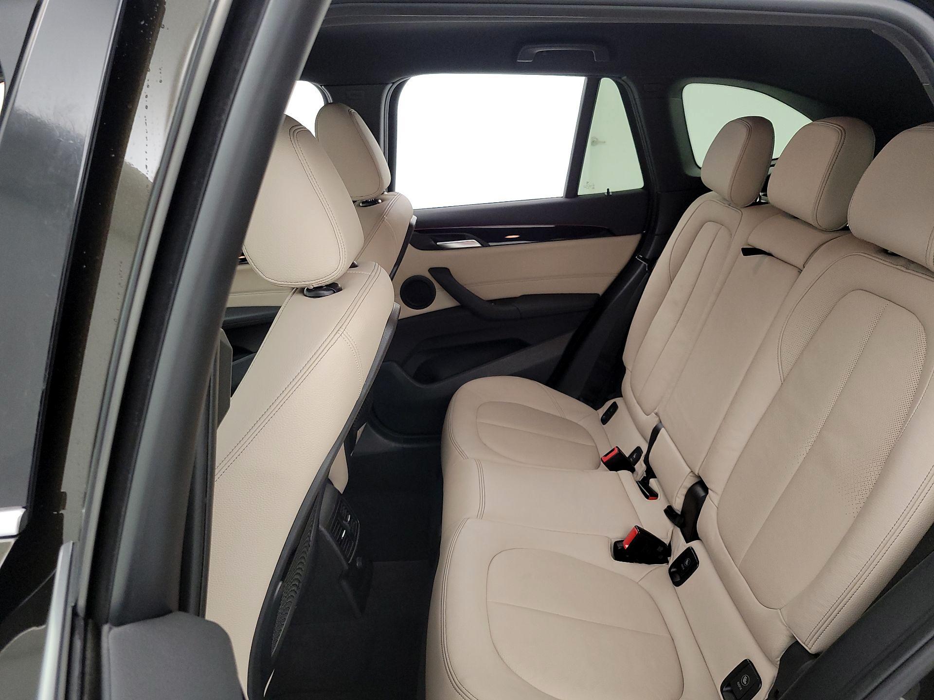Thumbnail: 2017 BMW X1 - 18