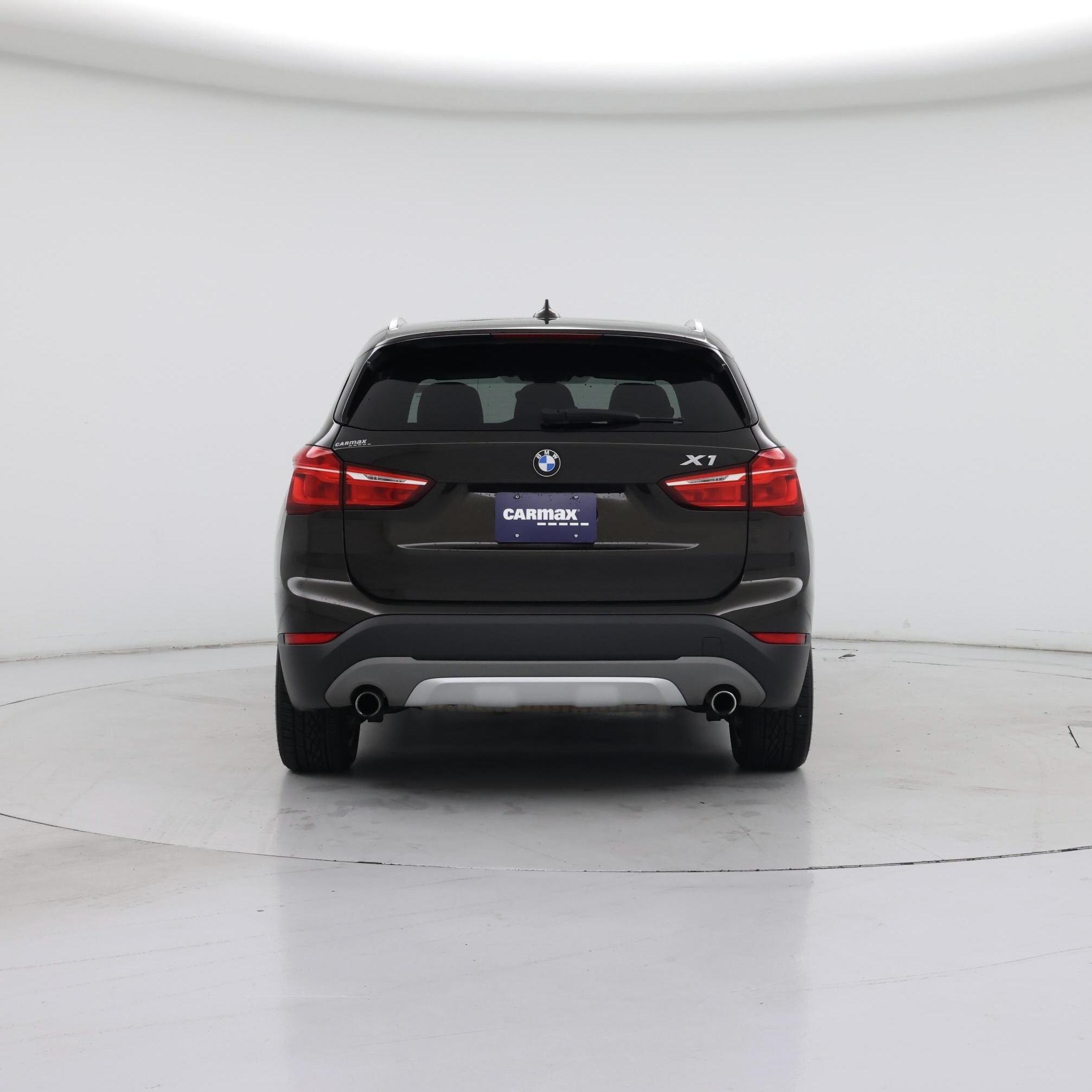 Thumbnail: 2017 BMW X1 - 6