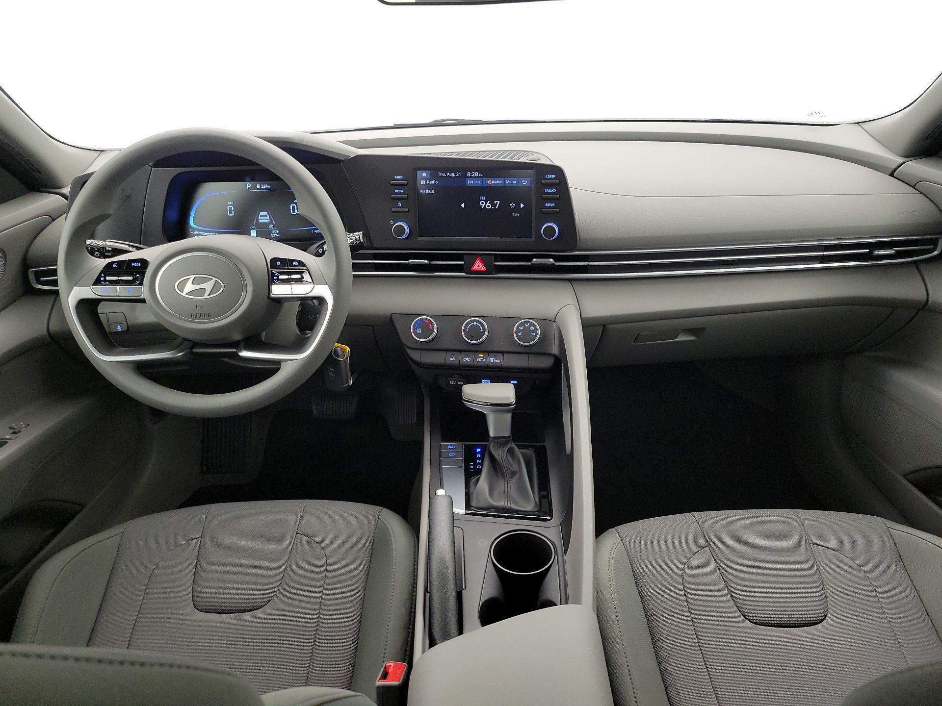Thumbnail: 2025 Hyundai Elantra - 9