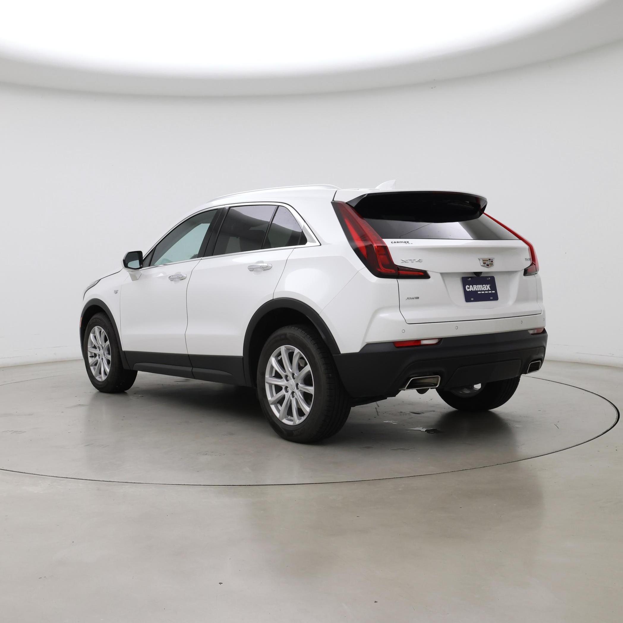 Thumbnail: 2023 Cadillac XT4 - 2
