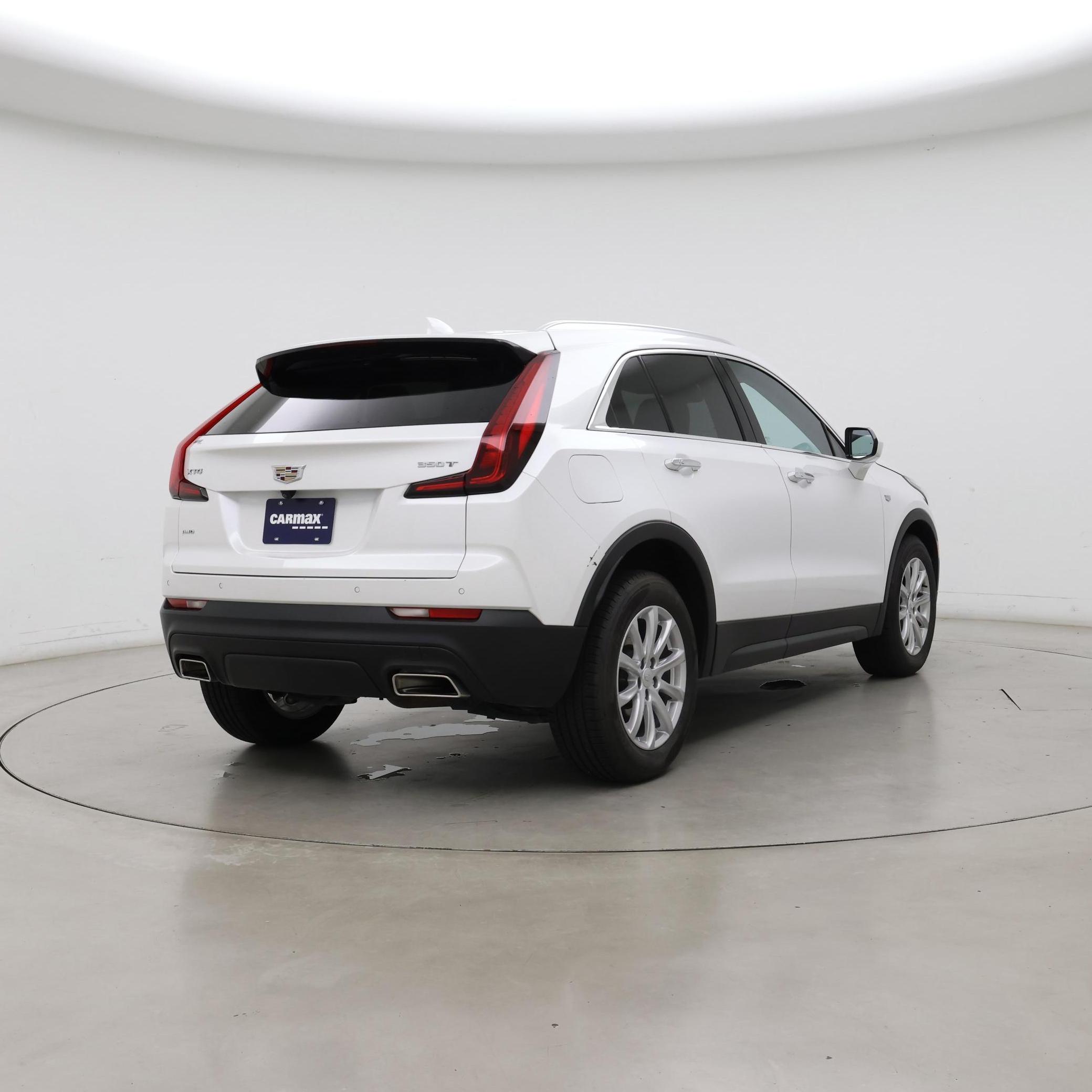 Thumbnail: 2023 Cadillac XT4 - 8