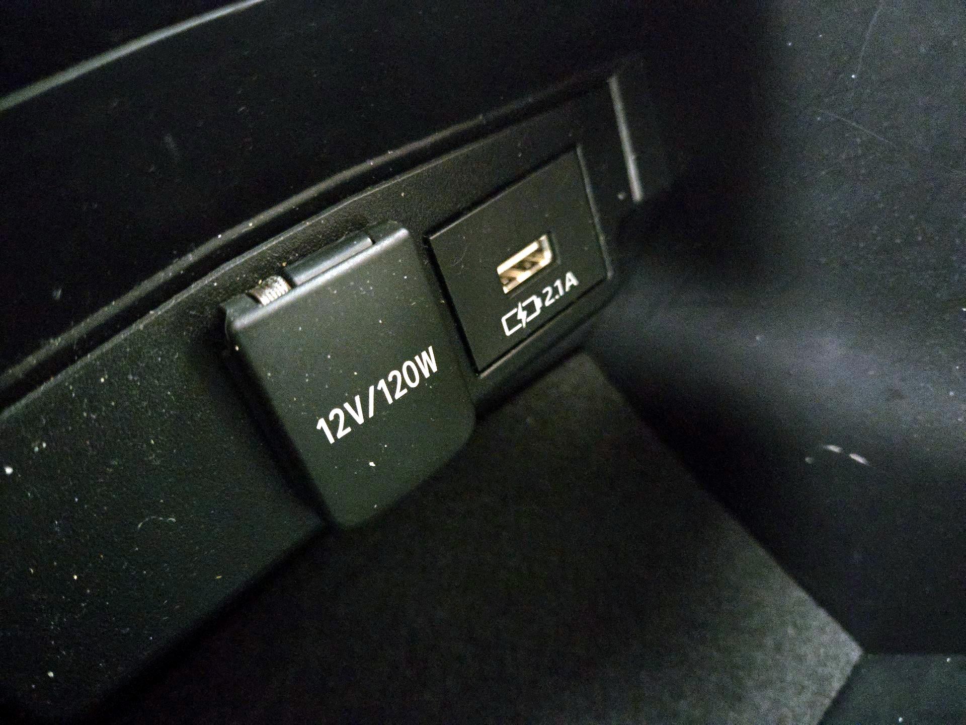 Thumbnail: 2021 Toyota Corolla - 18