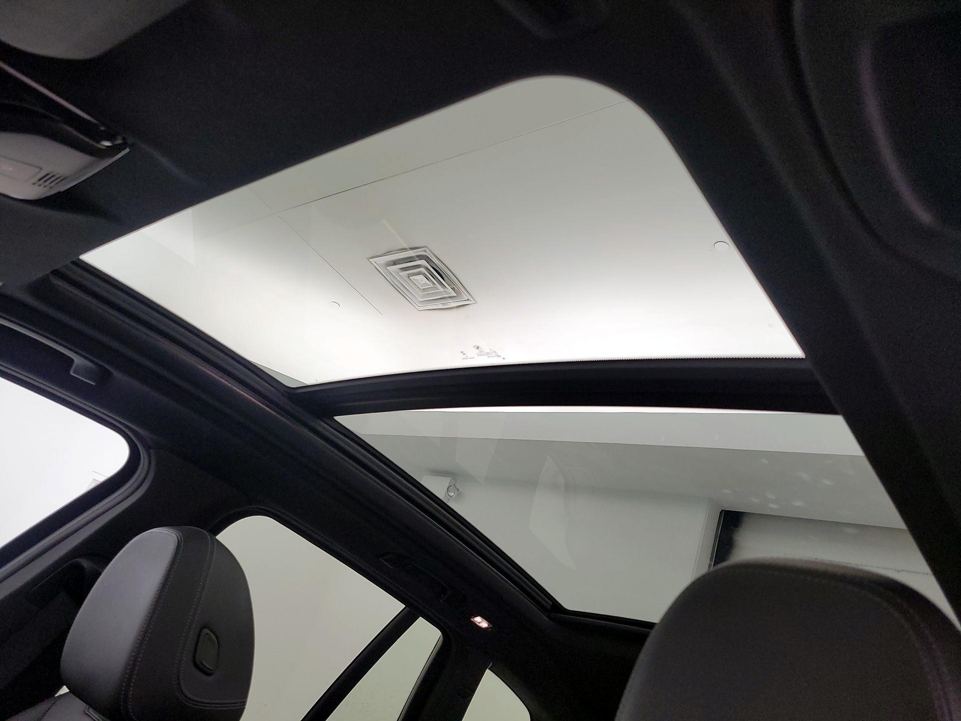 Thumbnail: 2024 BMW X3 - 19