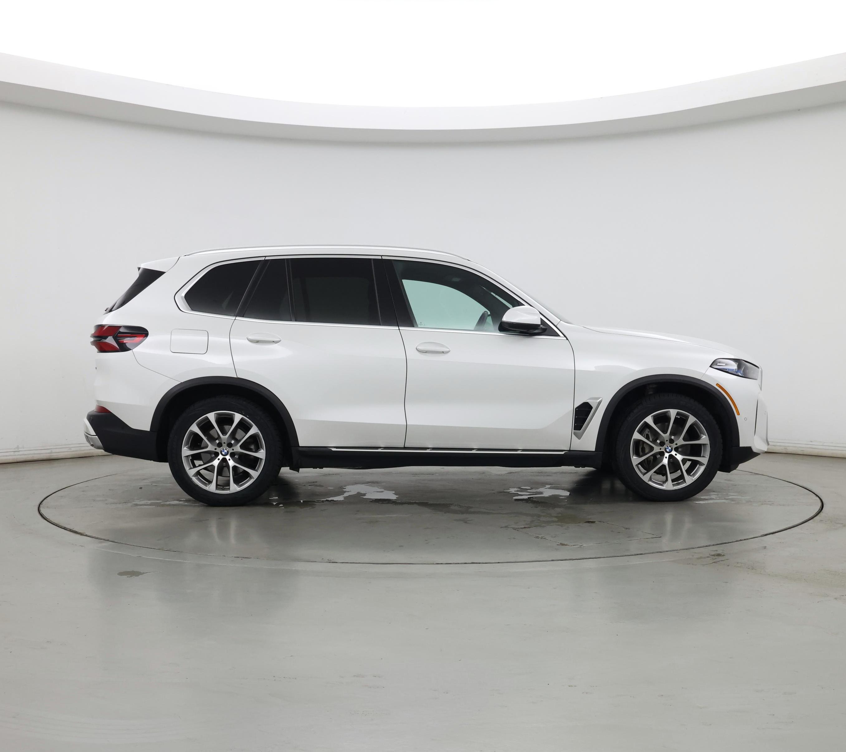 Thumbnail: 2024 BMW X5 - 7