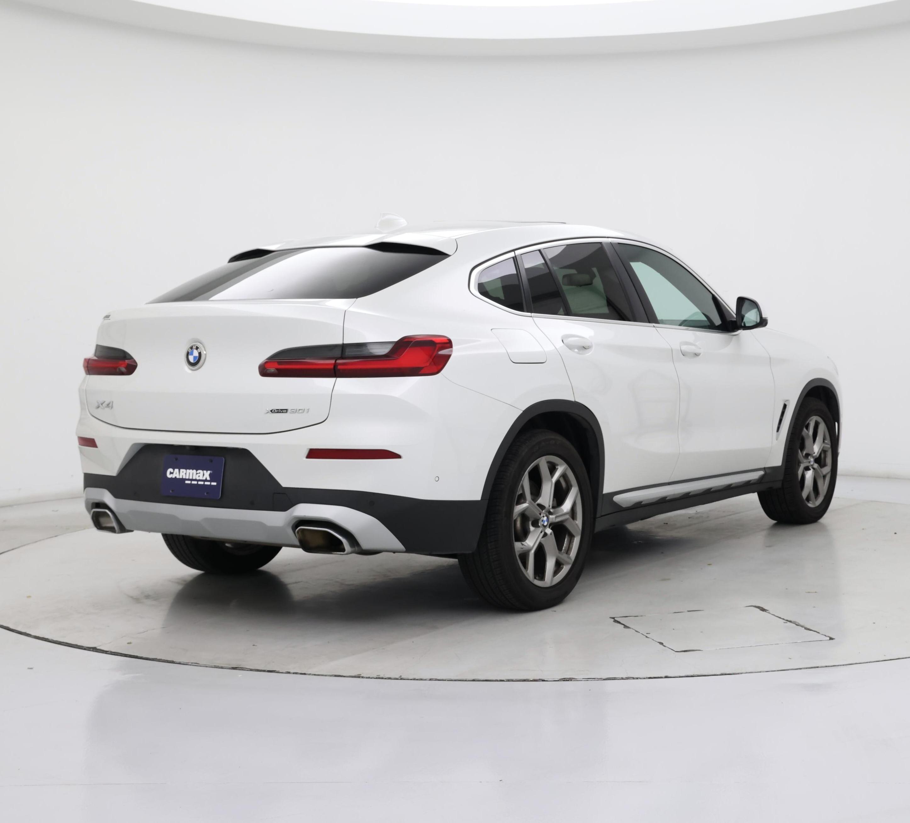 Thumbnail: 2024 BMW X4 - 8