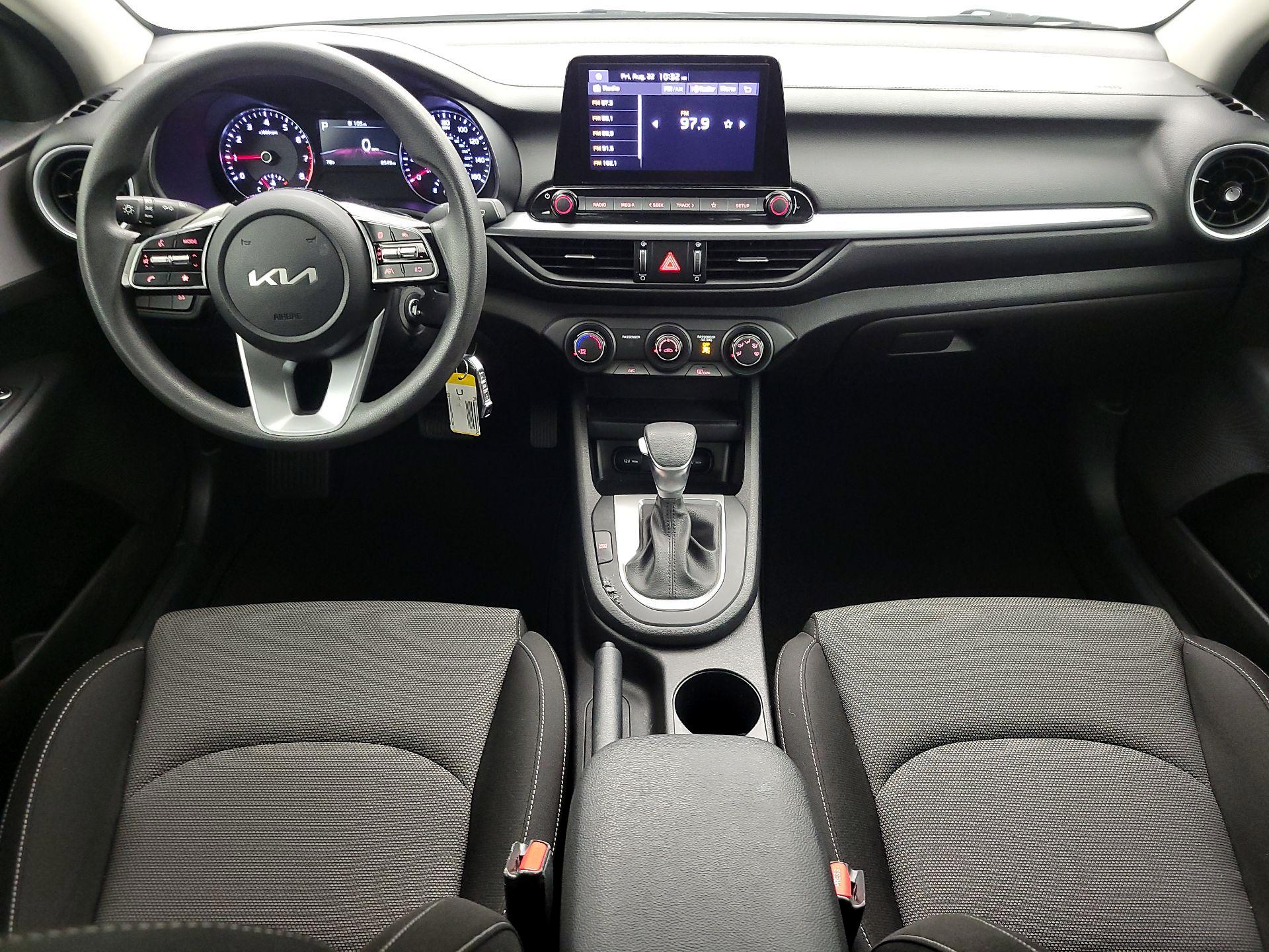 Thumbnail: 2023 Kia Forte - 9
