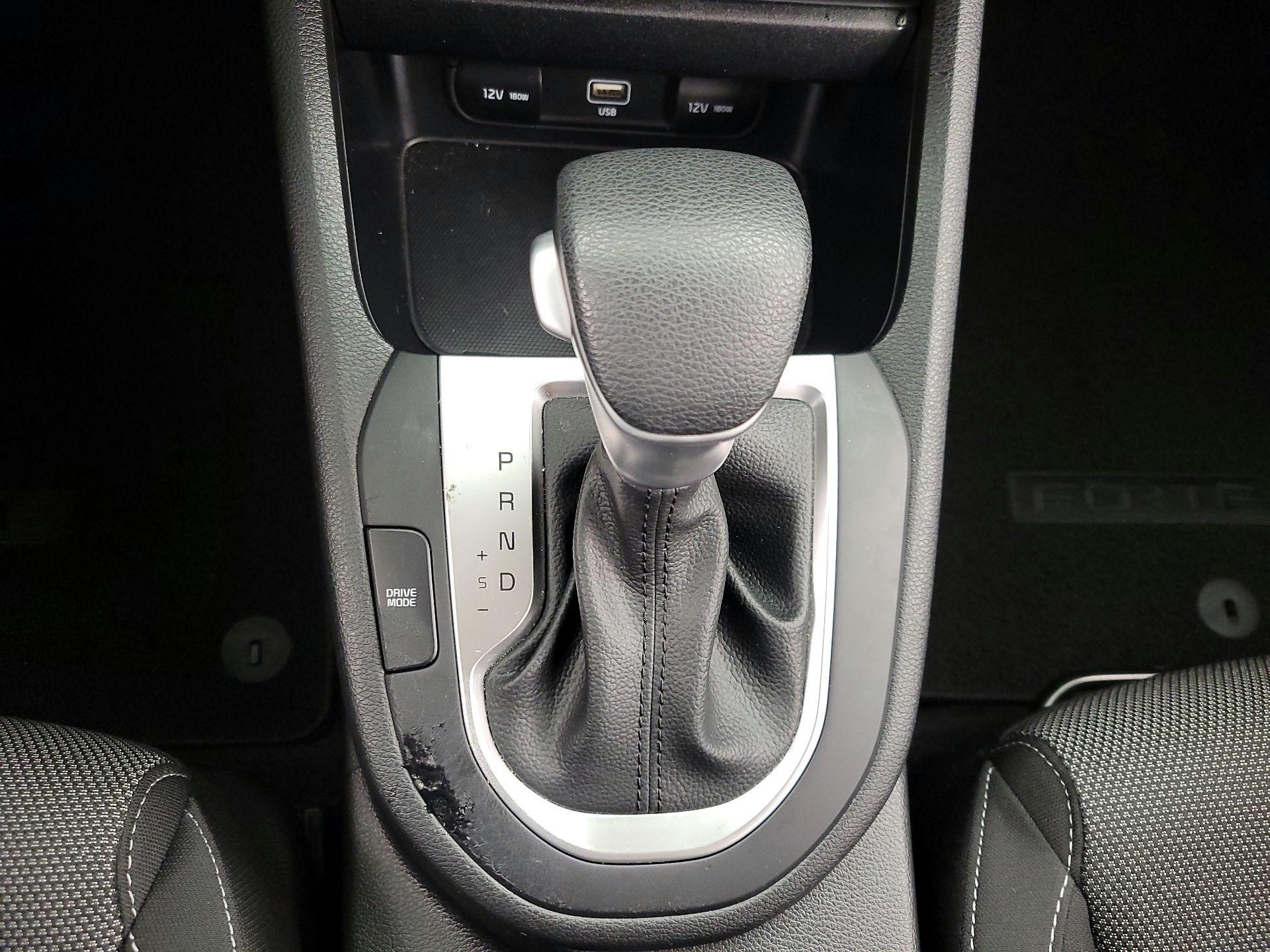Thumbnail: 2023 Kia Forte - 17