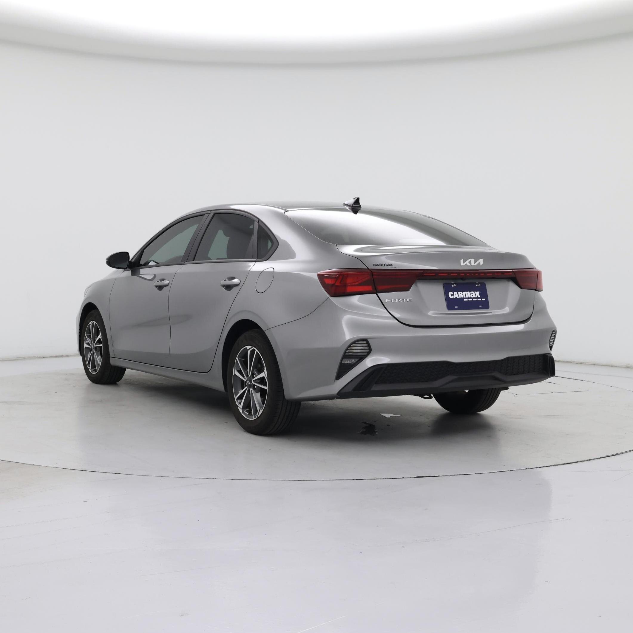 Thumbnail: 2023 Kia Forte - 2