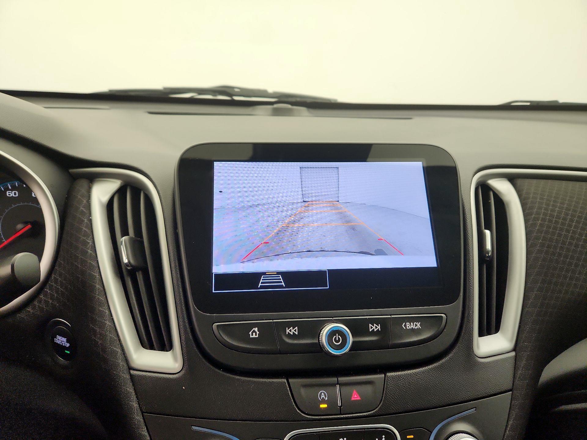 Thumbnail: 2024 Chevrolet Malibu - 14