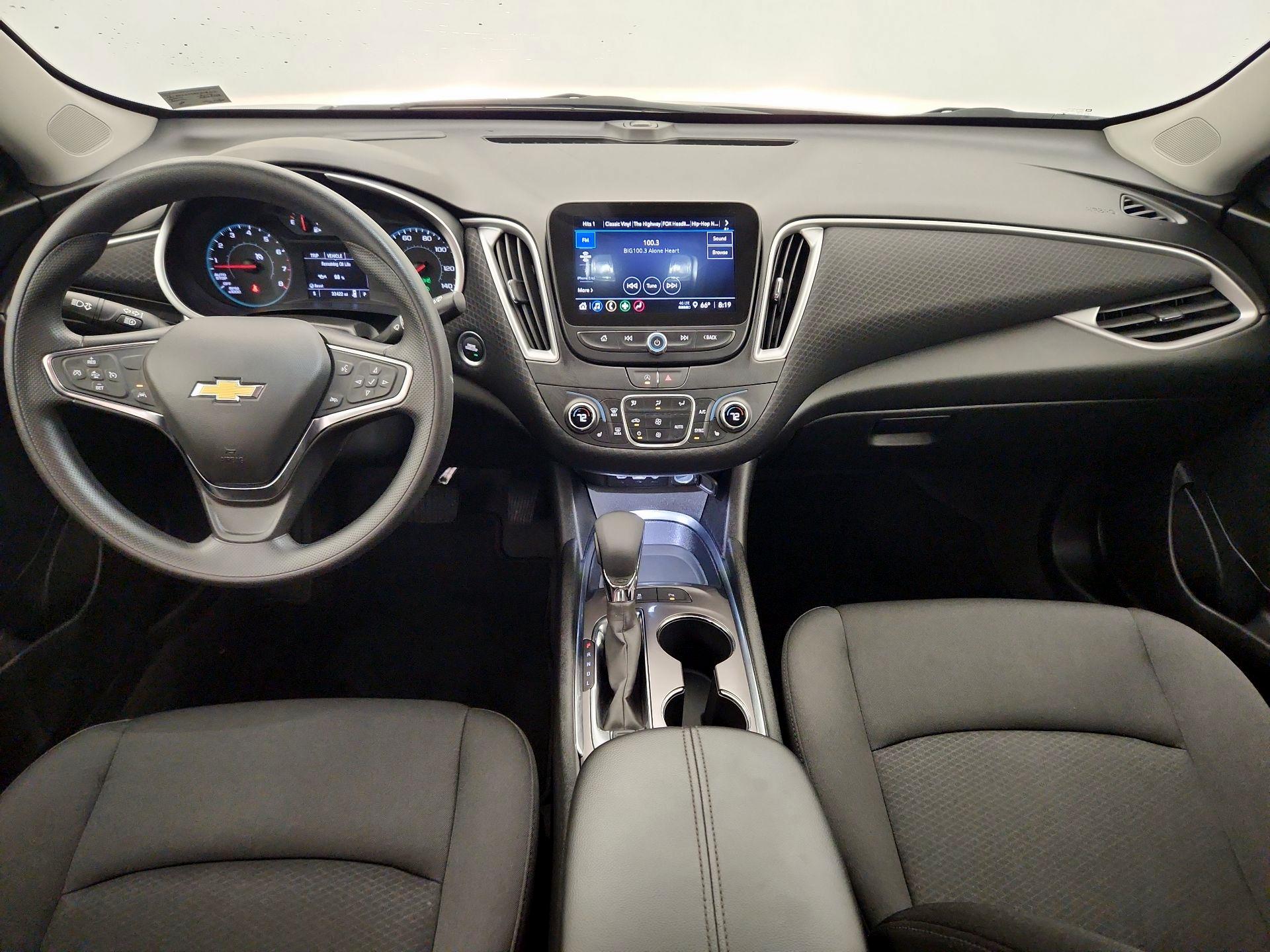 Thumbnail: 2024 Chevrolet Malibu - 9