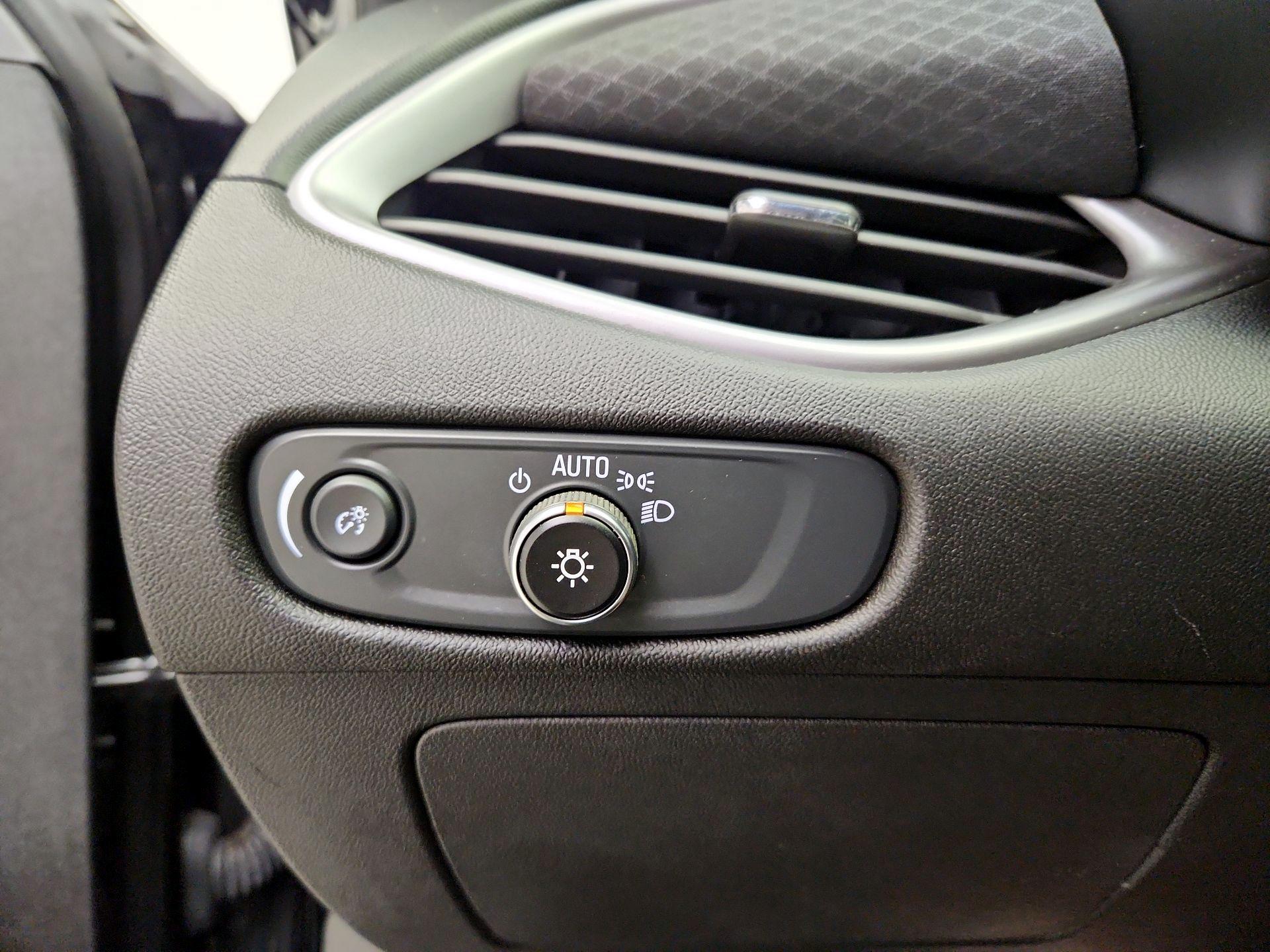 Thumbnail: 2024 Chevrolet Malibu - 13