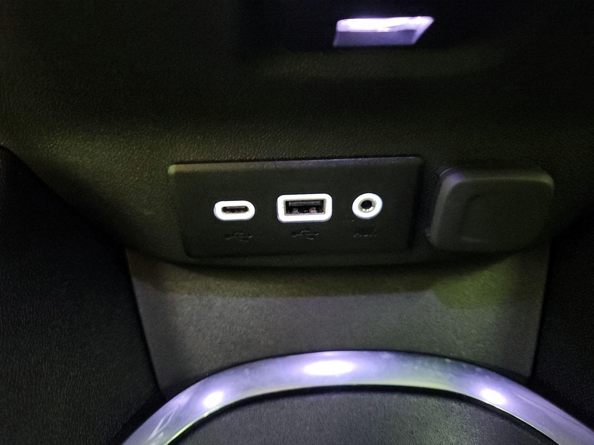 Thumbnail: 2024 Chevrolet Malibu - 18