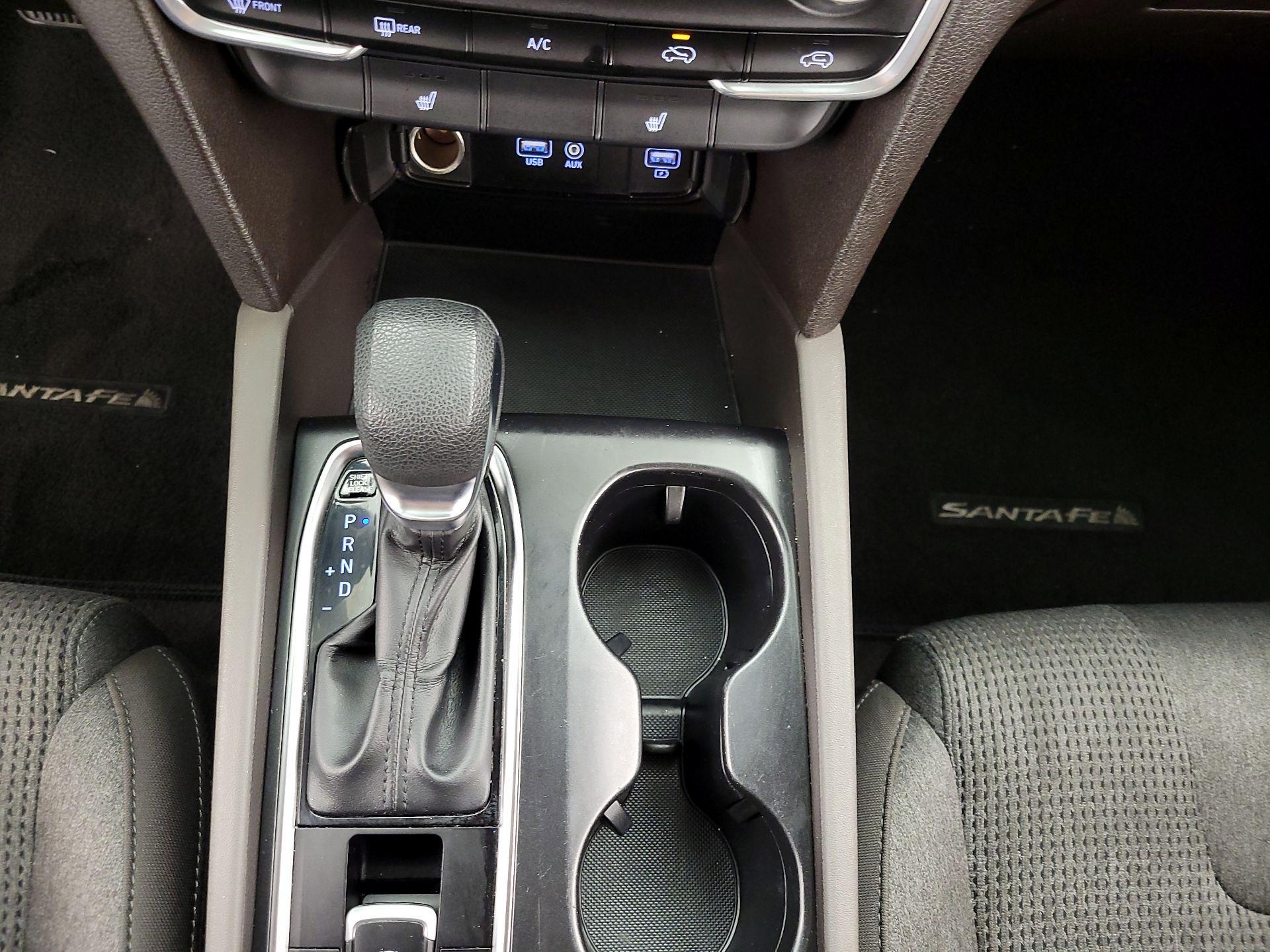 Thumbnail: 2019 Hyundai Santa Fe - 17