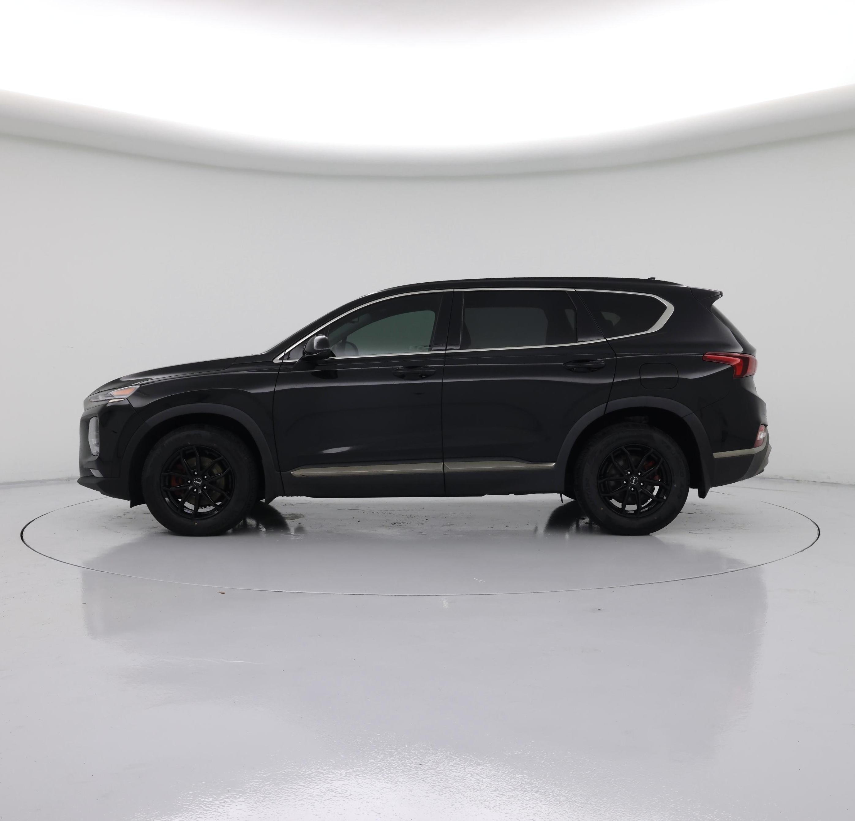 Thumbnail: 2019 Hyundai Santa Fe - 3