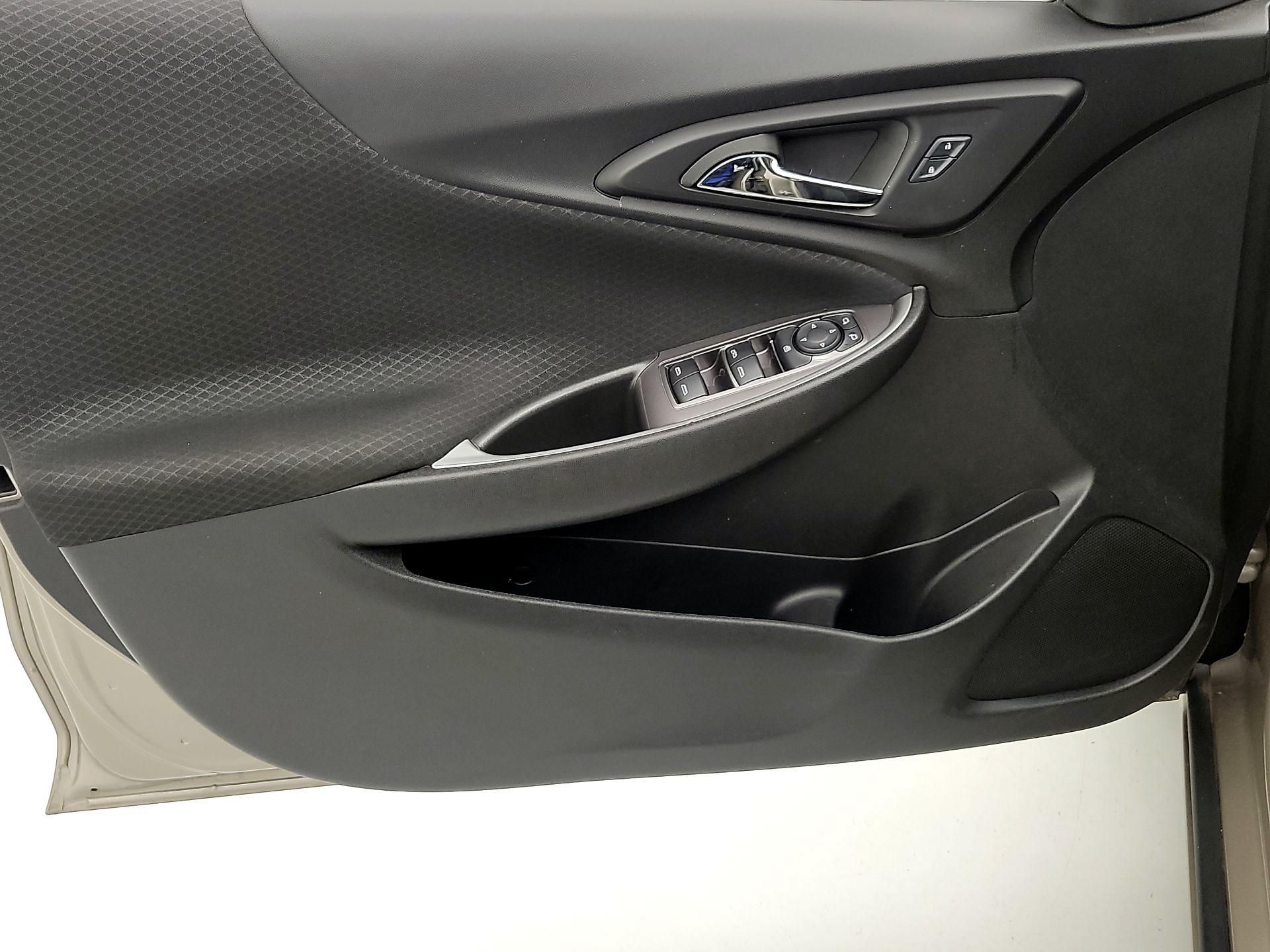 Thumbnail: 2024 Chevrolet Malibu - 12