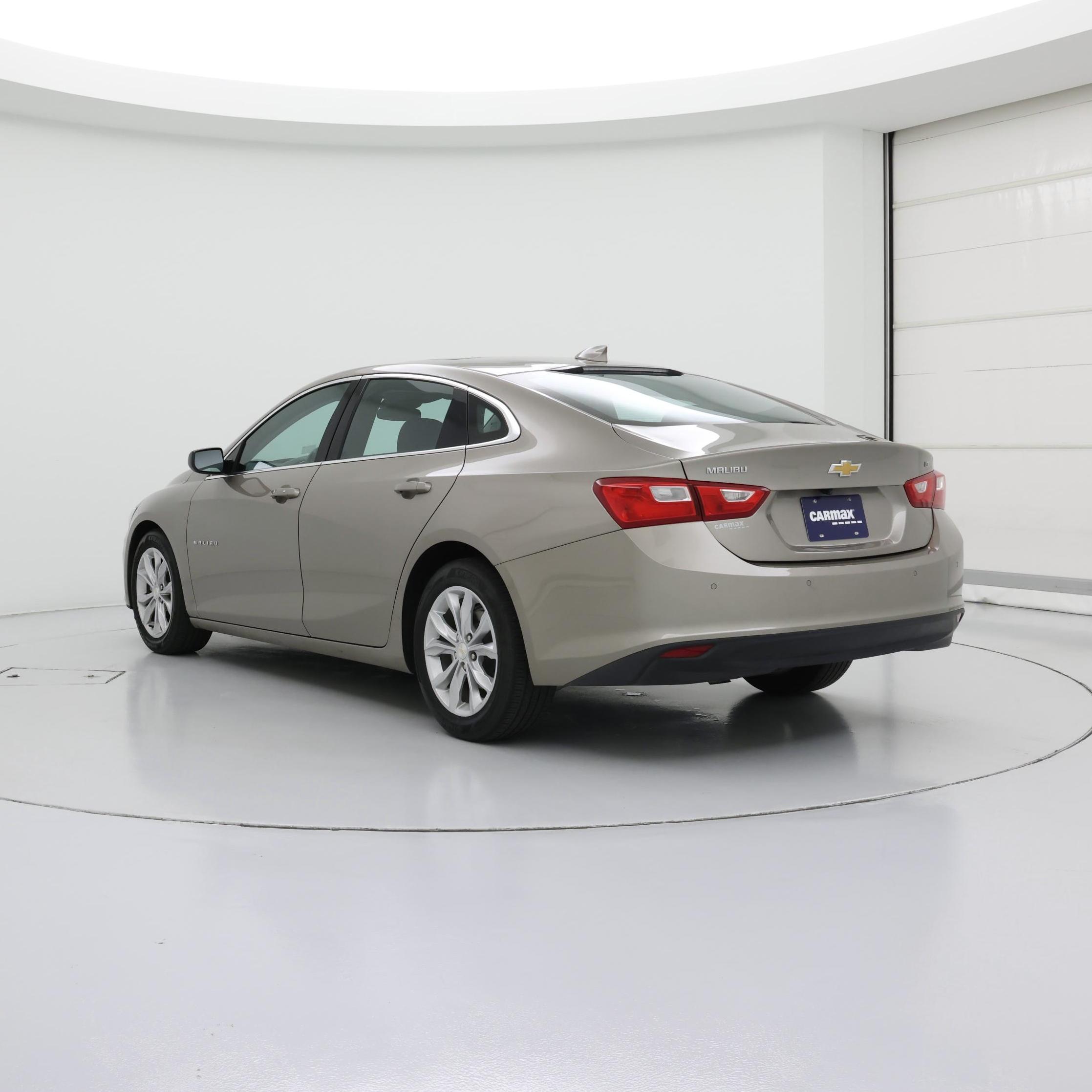 Thumbnail: 2024 Chevrolet Malibu - 2