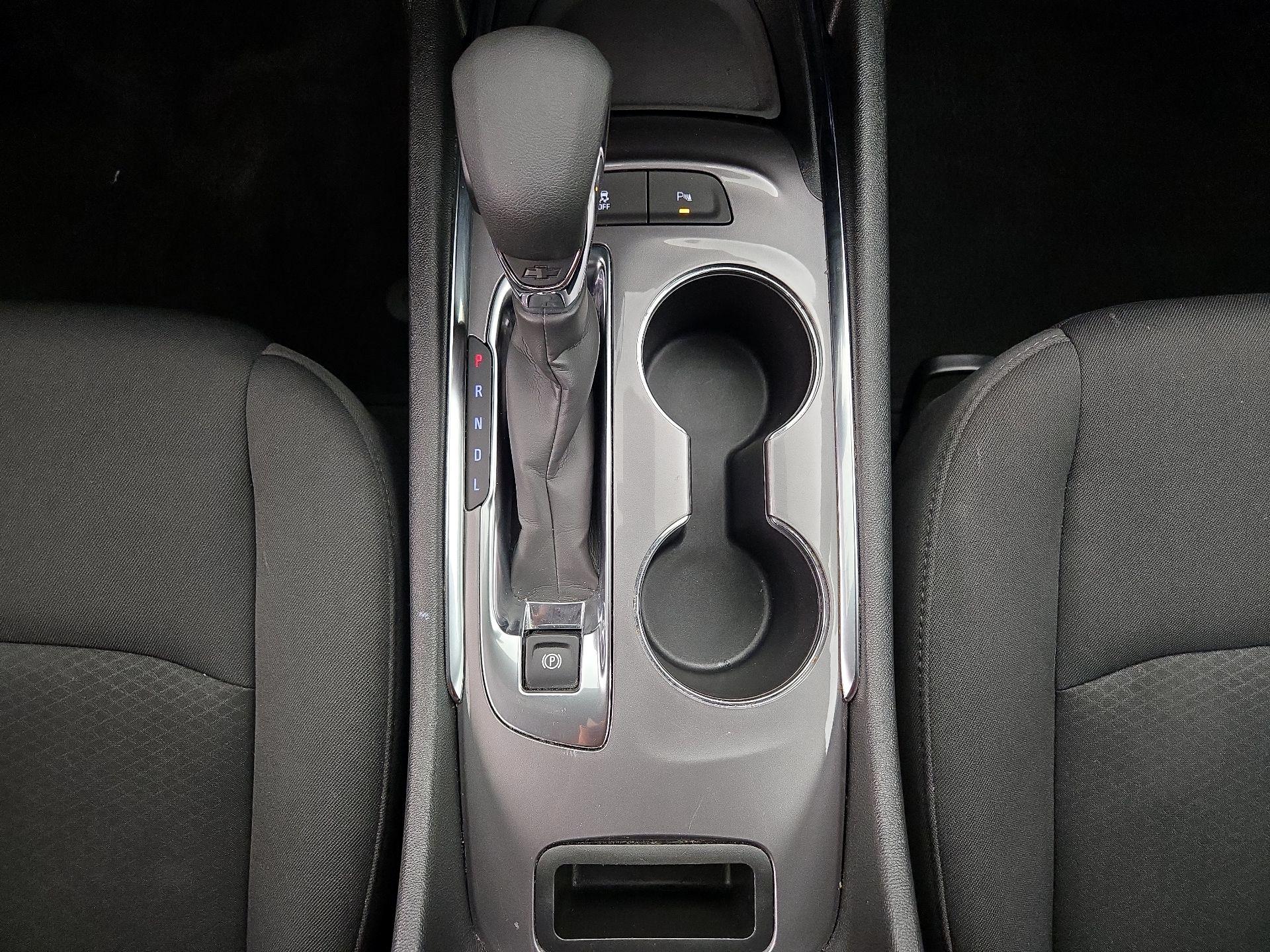 Thumbnail: 2023 Chevrolet Malibu - 17