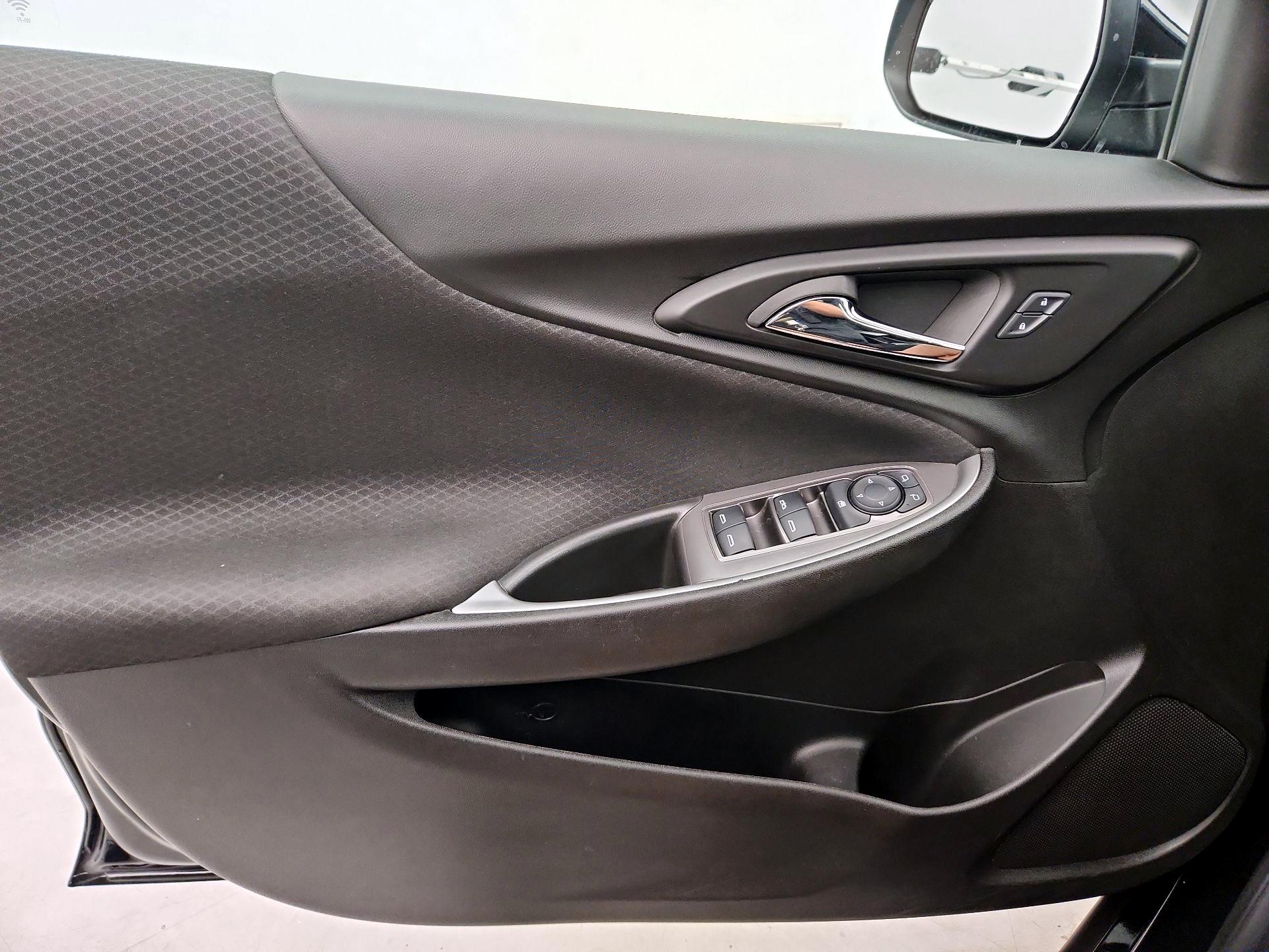 Thumbnail: 2024 Chevrolet Malibu - 12