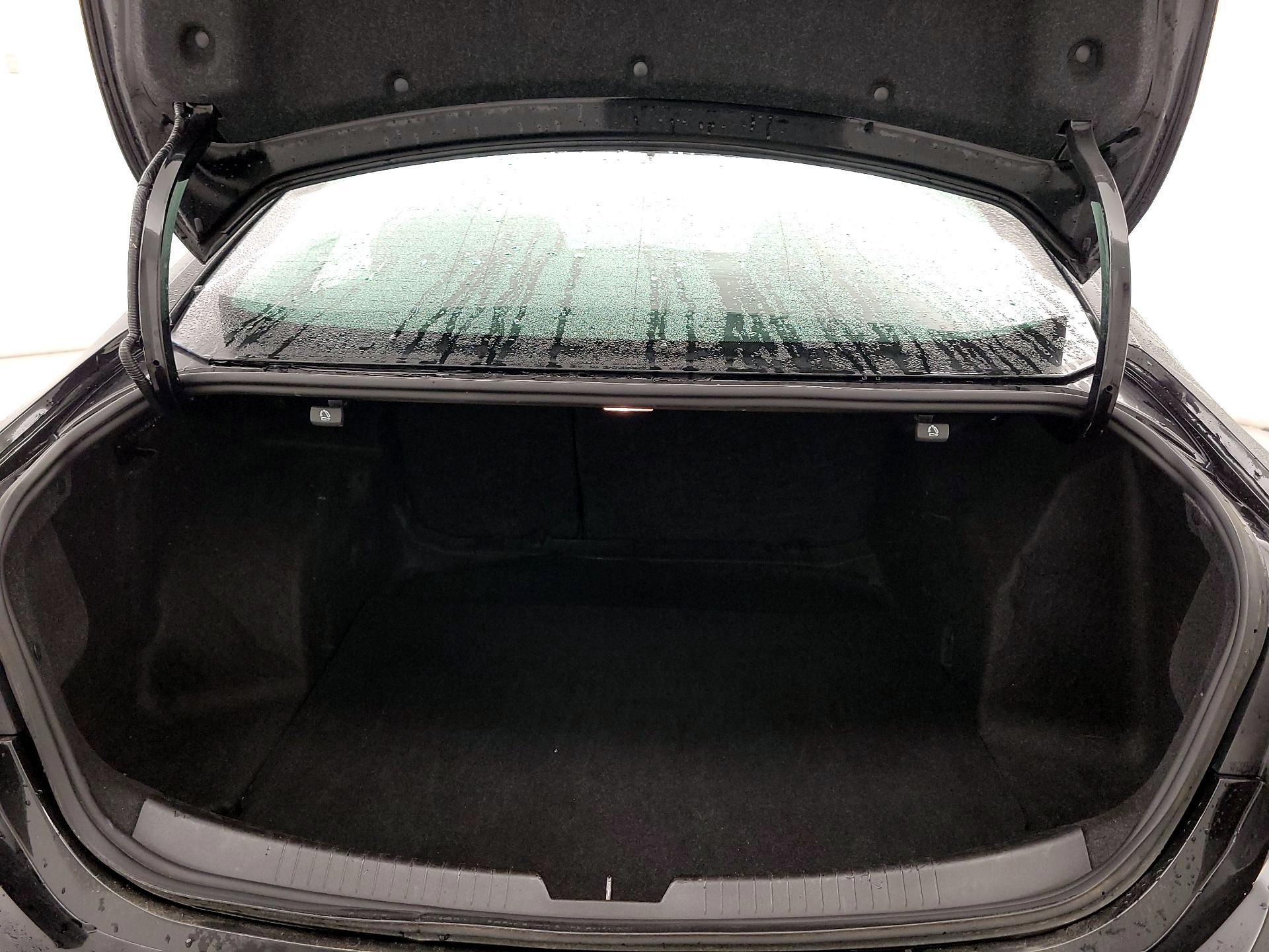 Thumbnail: 2023 Chevrolet Malibu - 20