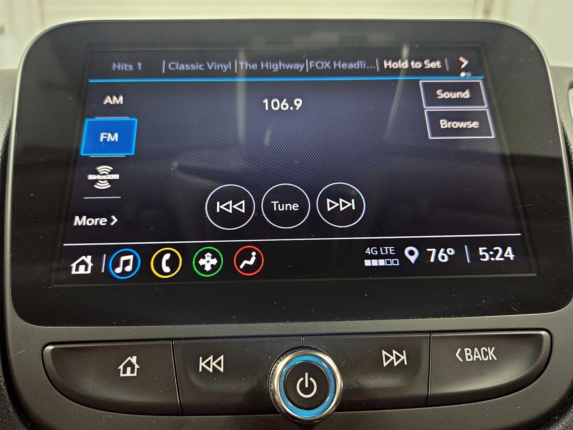 Thumbnail: 2023 Chevrolet Malibu - 15