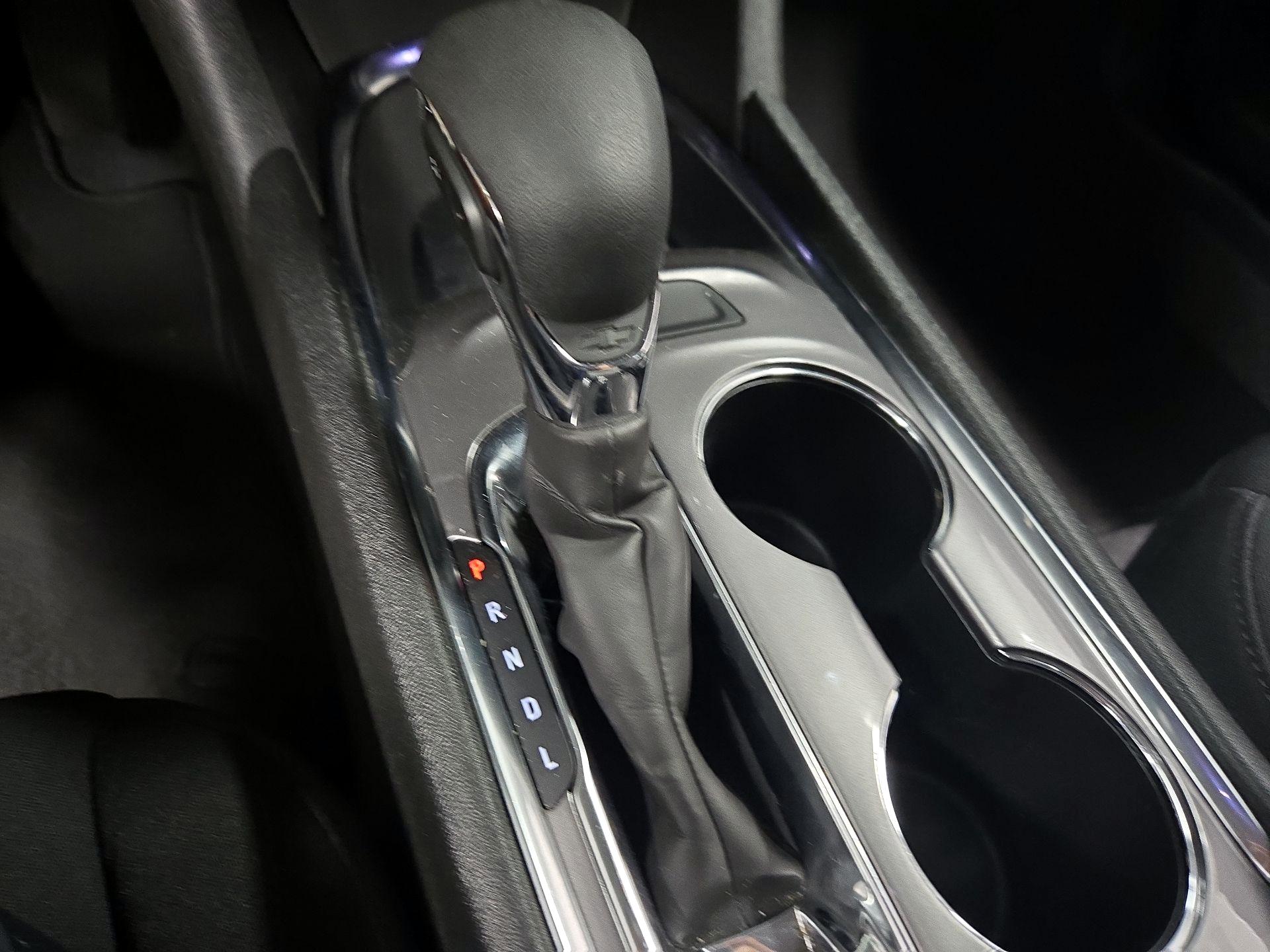 Thumbnail: 2023 Chevrolet Malibu - 17