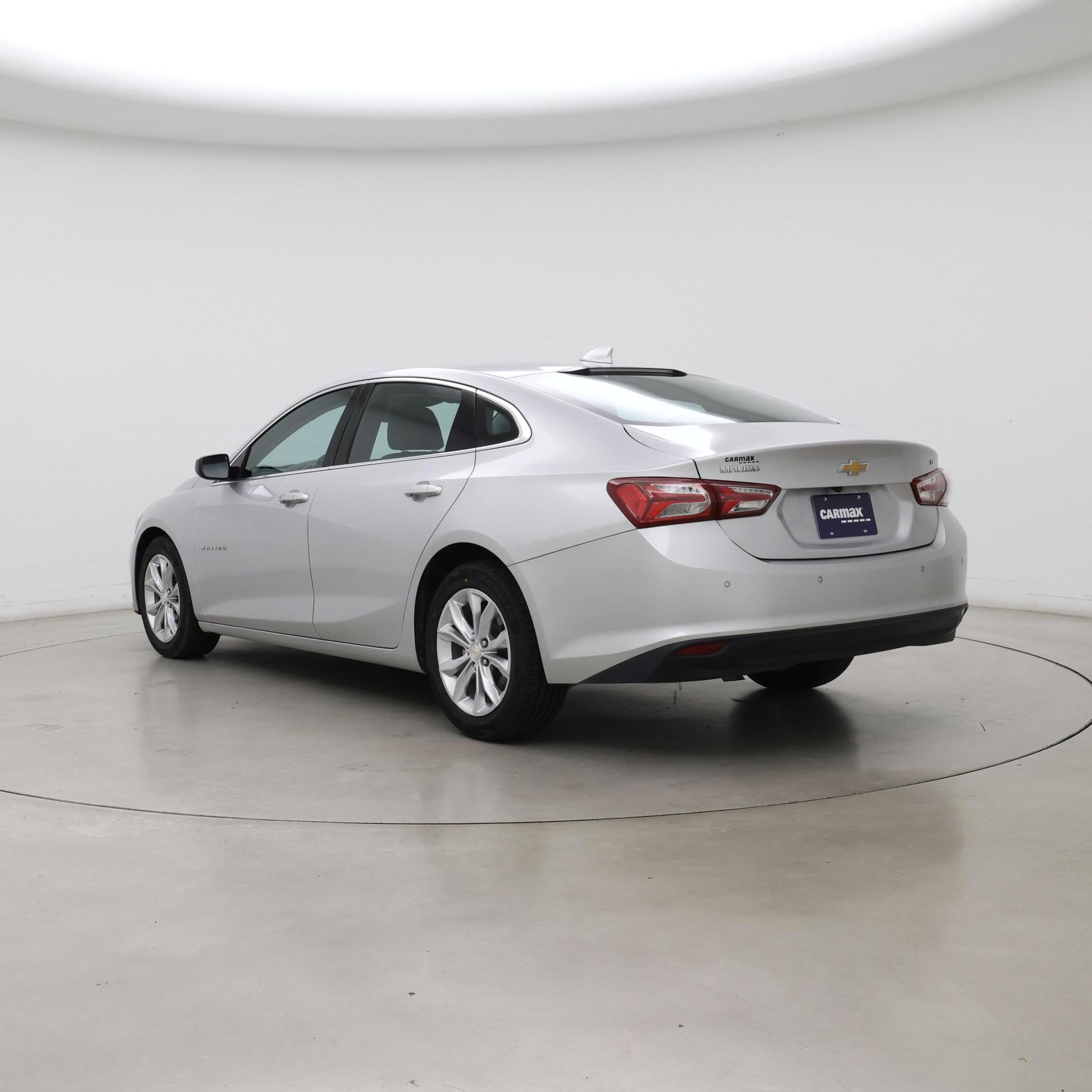 Thumbnail: 2022 Chevrolet Malibu - 2