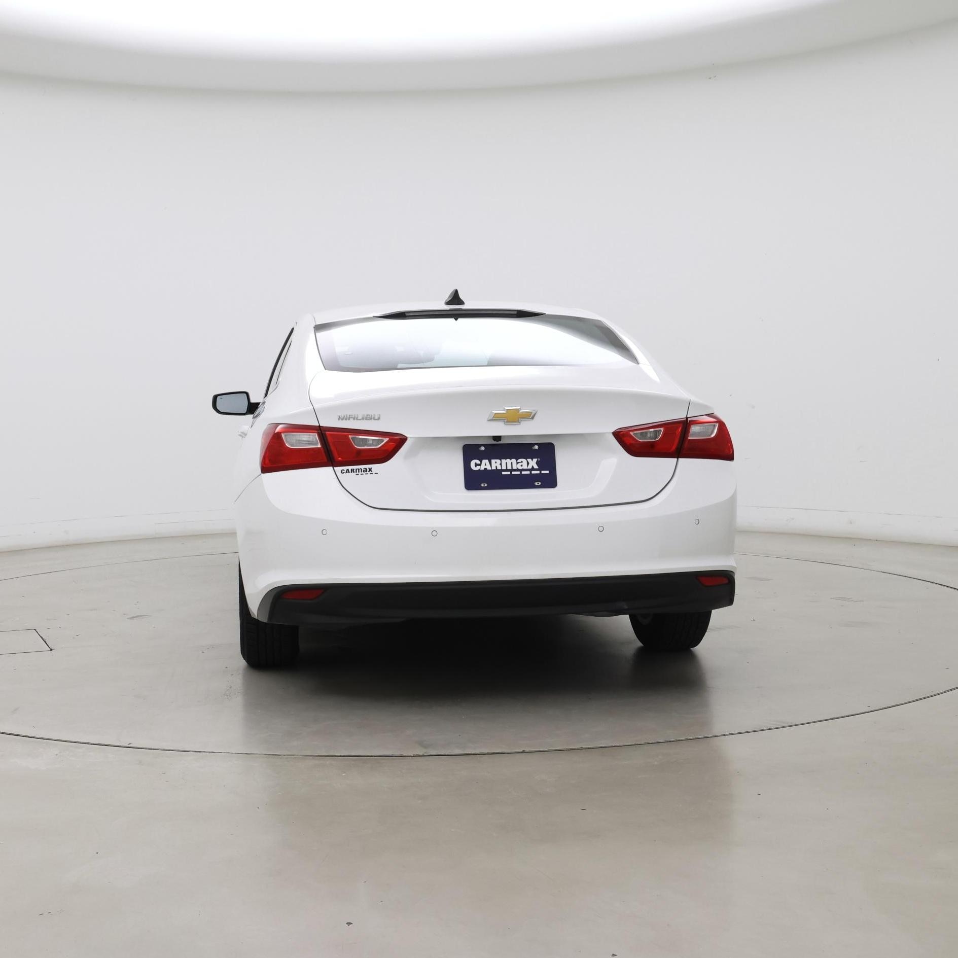 Thumbnail: 2022 Chevrolet Malibu - 6