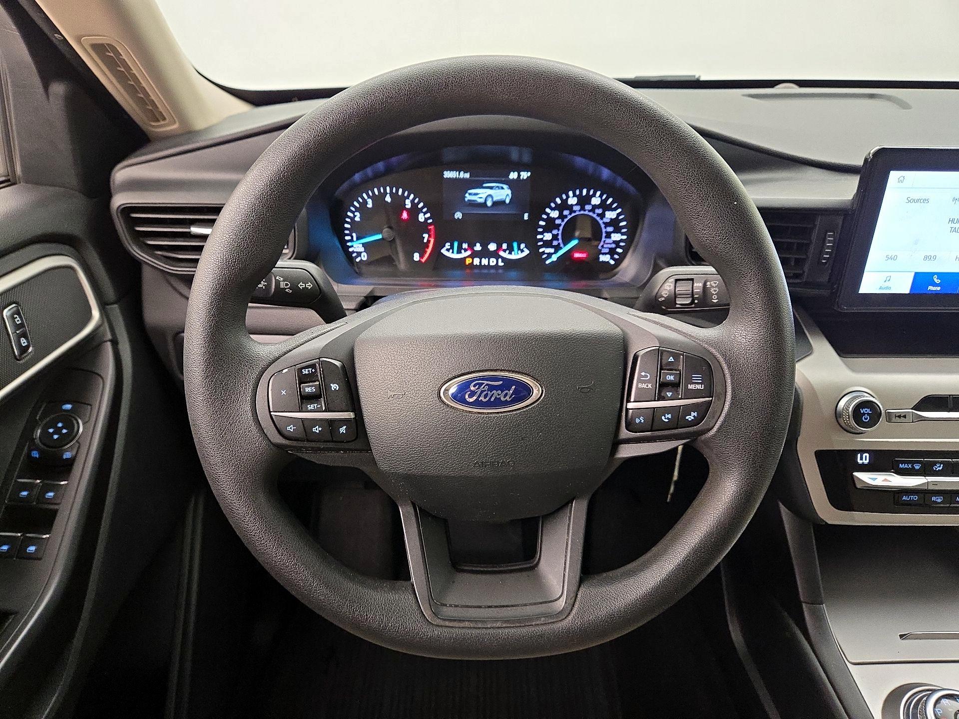 Thumbnail: 2021 Ford Explorer - 10