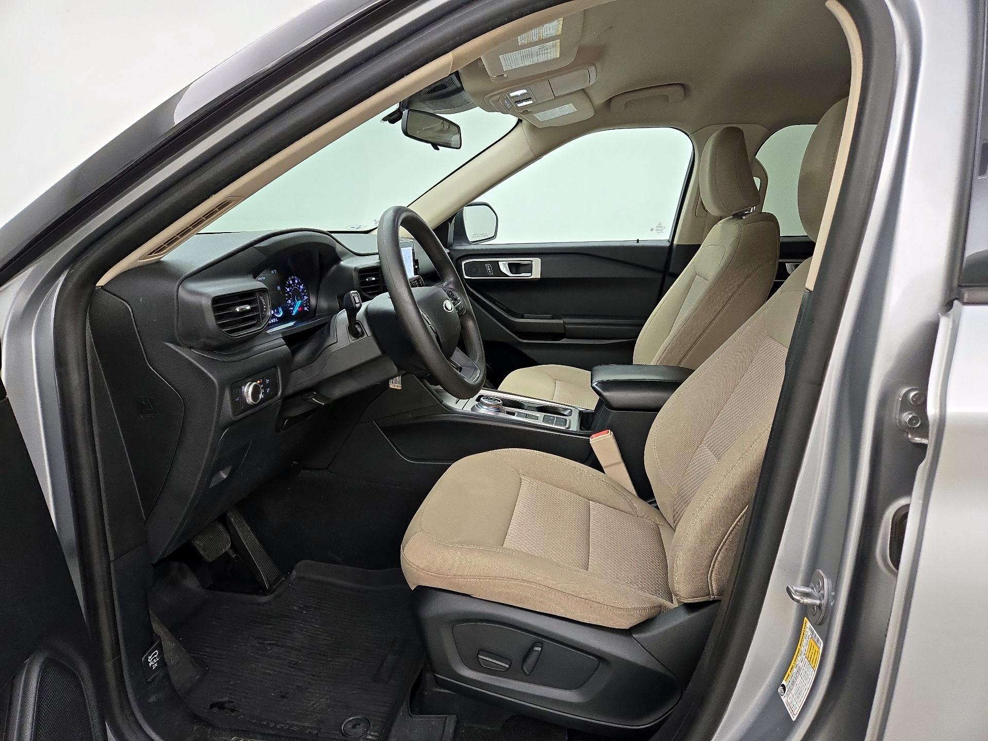 Thumbnail: 2021 Ford Explorer - 11