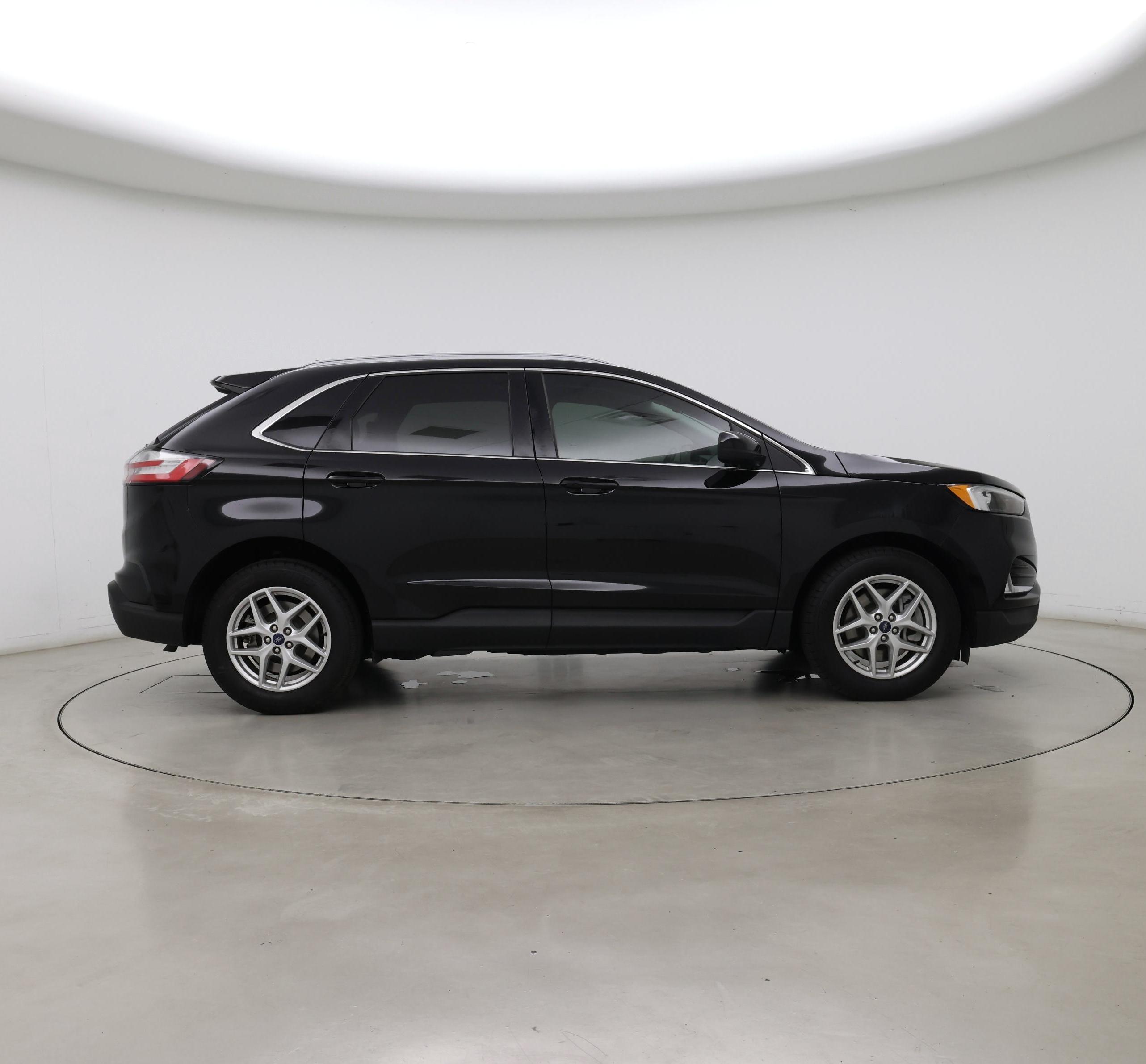 Thumbnail: 2022 Ford Edge - 7
