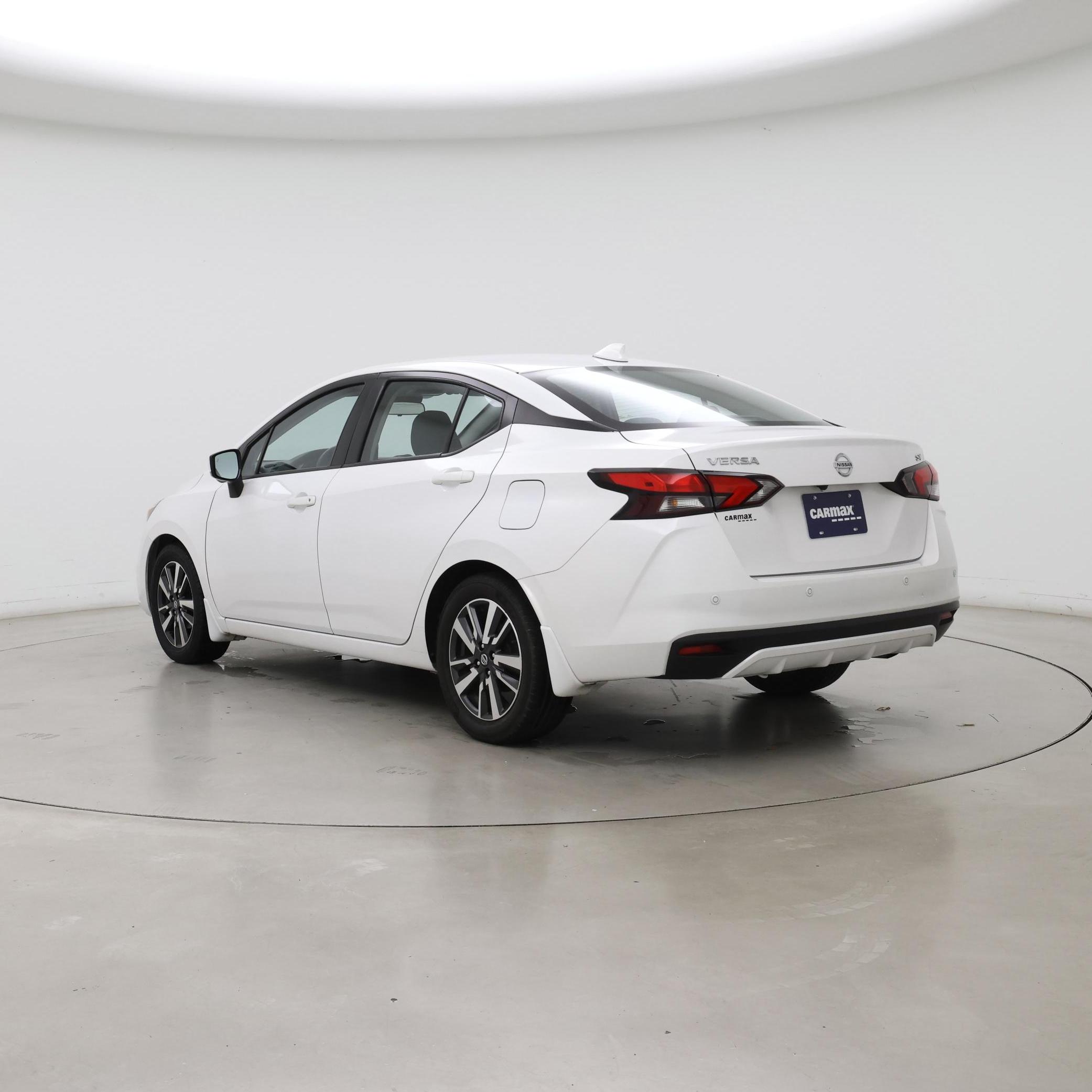 Thumbnail: 2022 Nissan Versa - 2